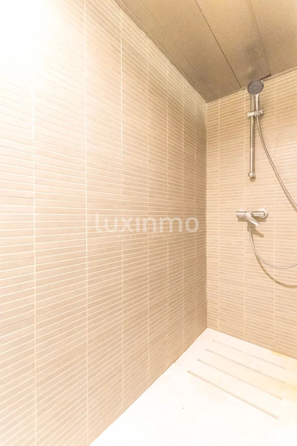 Apartment with sea views for sale in Mascarat — photo 22