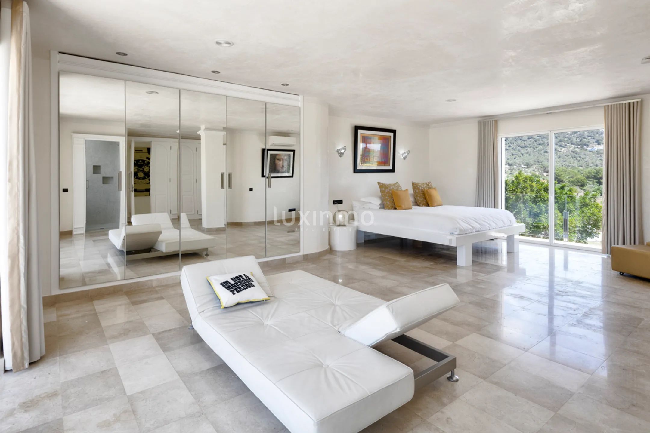 Luxury Spectacular Villa for Sale next to Blue Marlin — photo 29