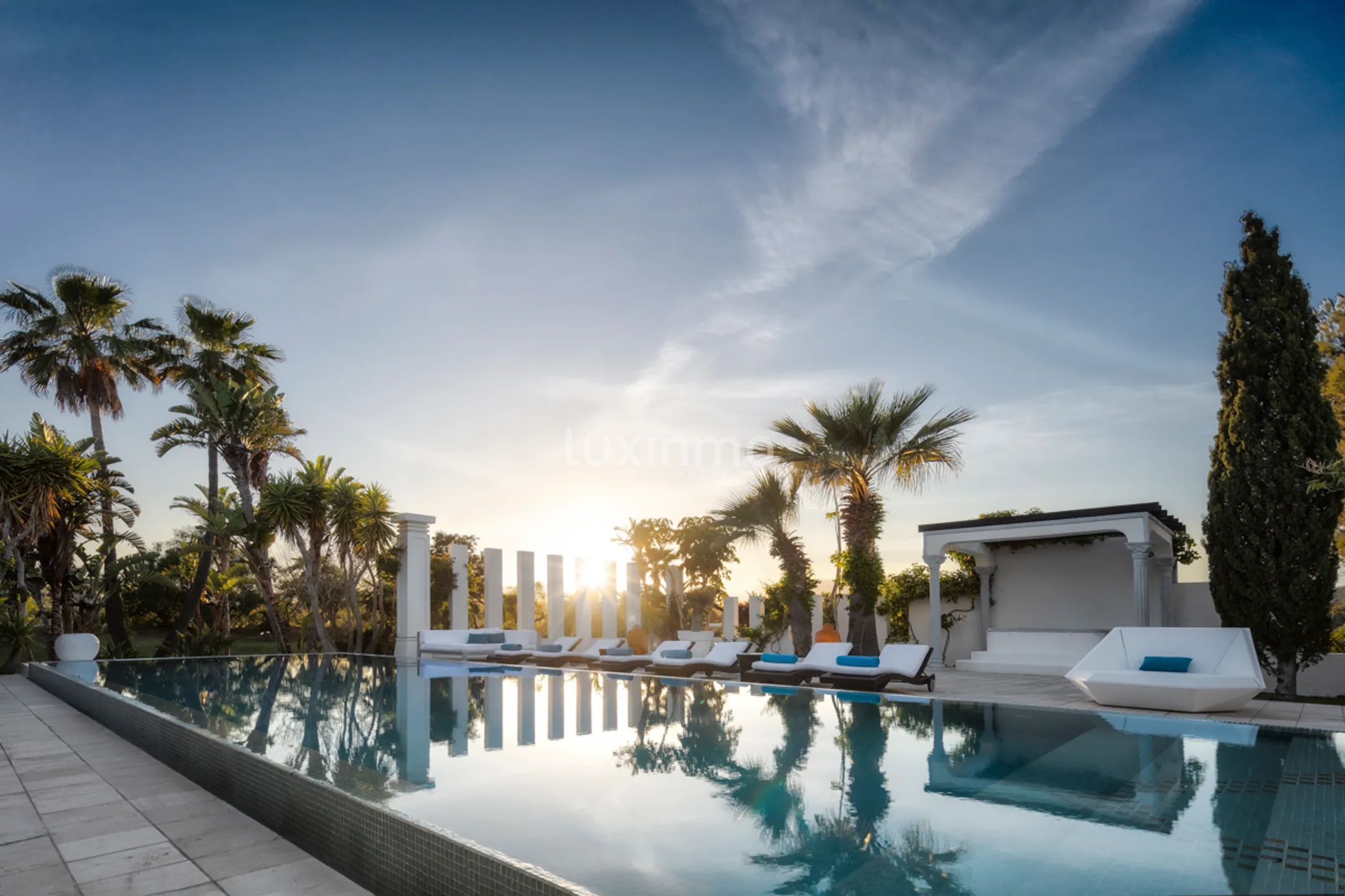 Luxury Spectacular Villa for Sale next to Blue Marlin — photo 3