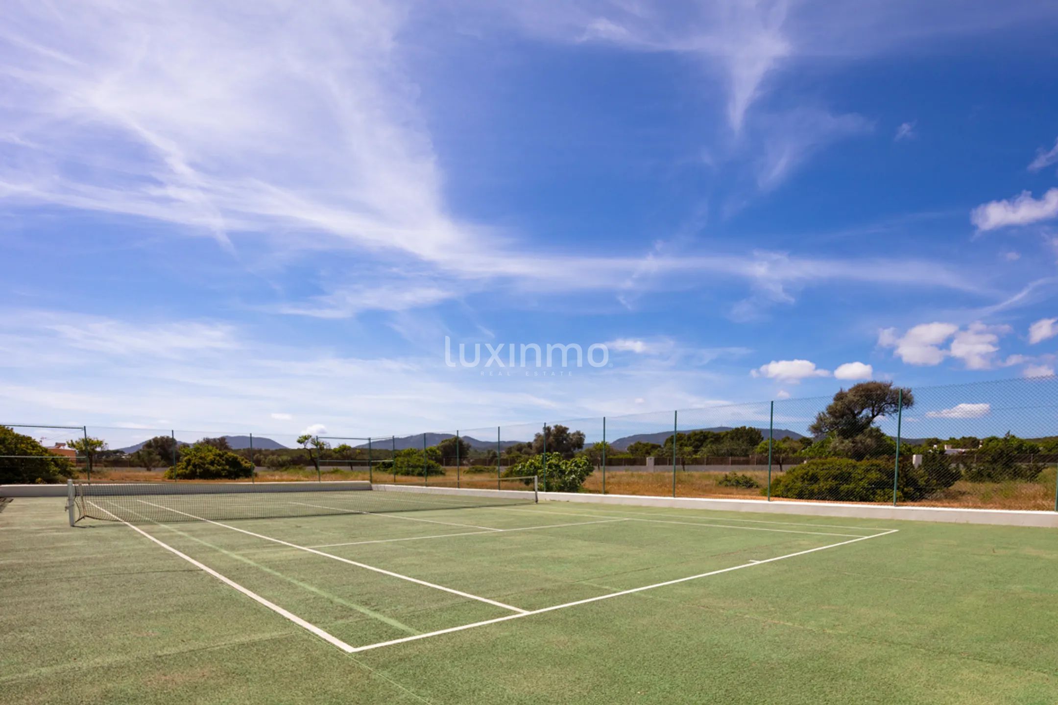 Luxury Spectacular Villa for Sale next to Blue Marlin — photo 52