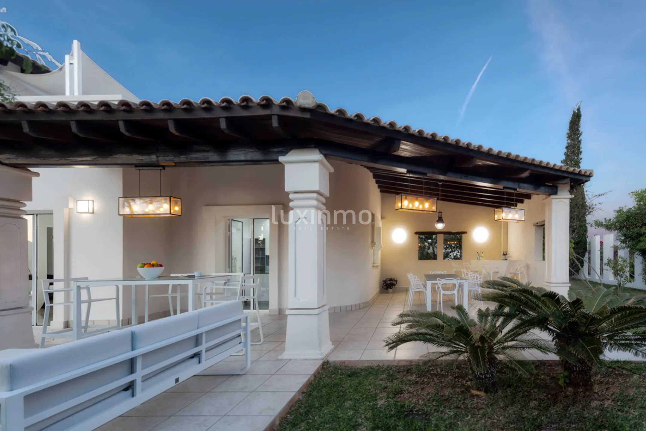 Luxury Spectacular Villa for Sale next to Blue Marlin — photo 37