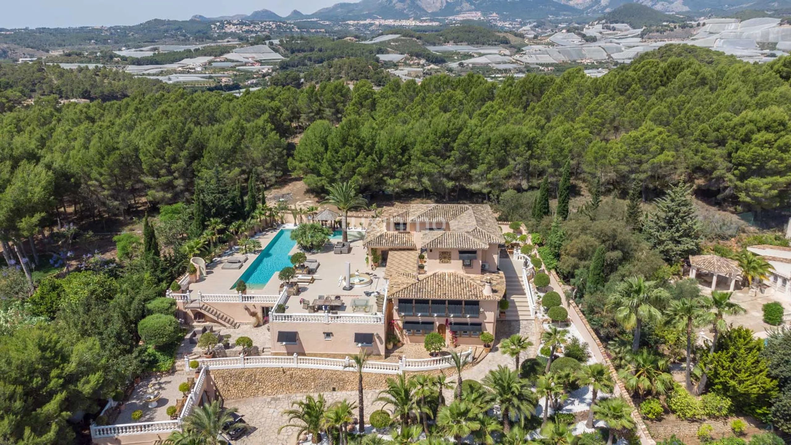 For sale traditional style villa for sale in Altea — photo 4