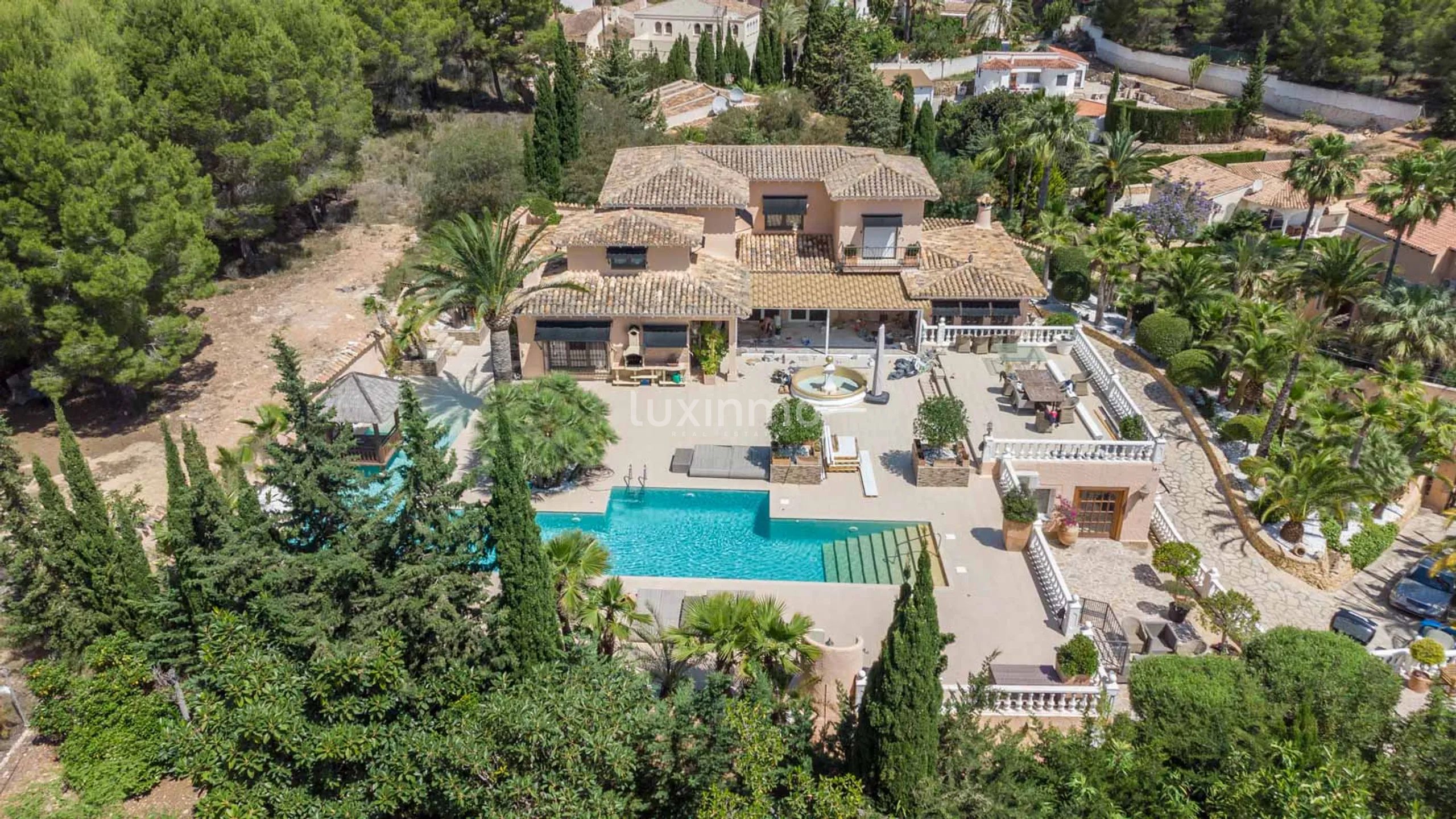 For sale traditional style villa for sale in Altea — photo 3