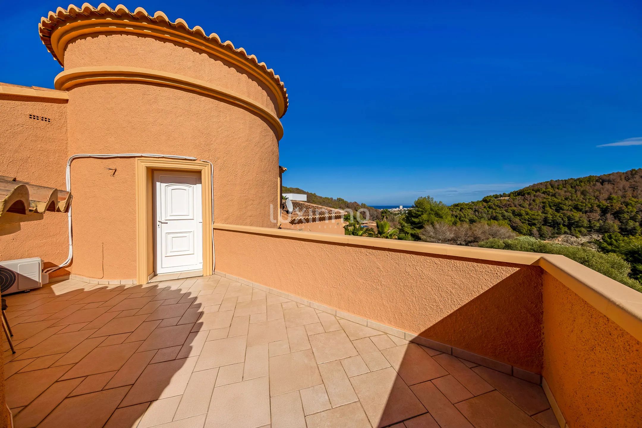 For sale this Spanish style villa in Javea — photo 11