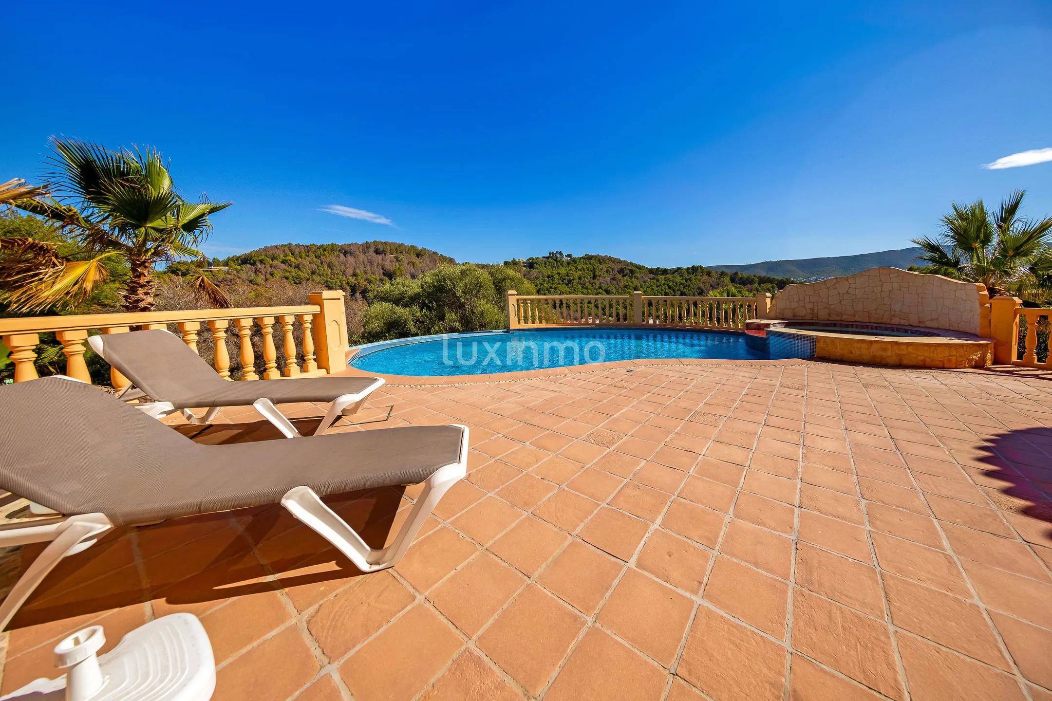 For sale this Spanish style villa in Javea — photo 4