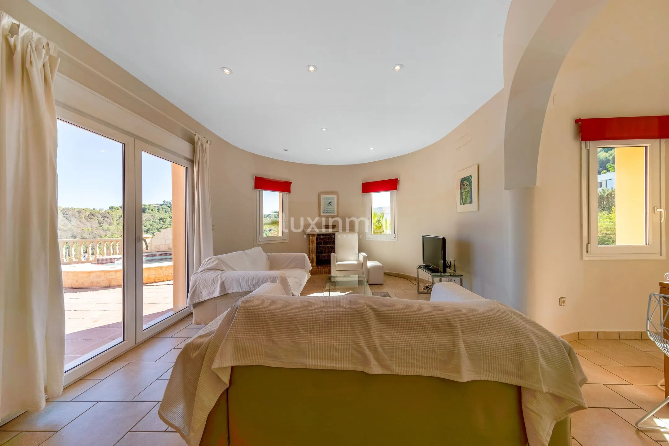 For sale this Spanish style villa in Javea — photo 16