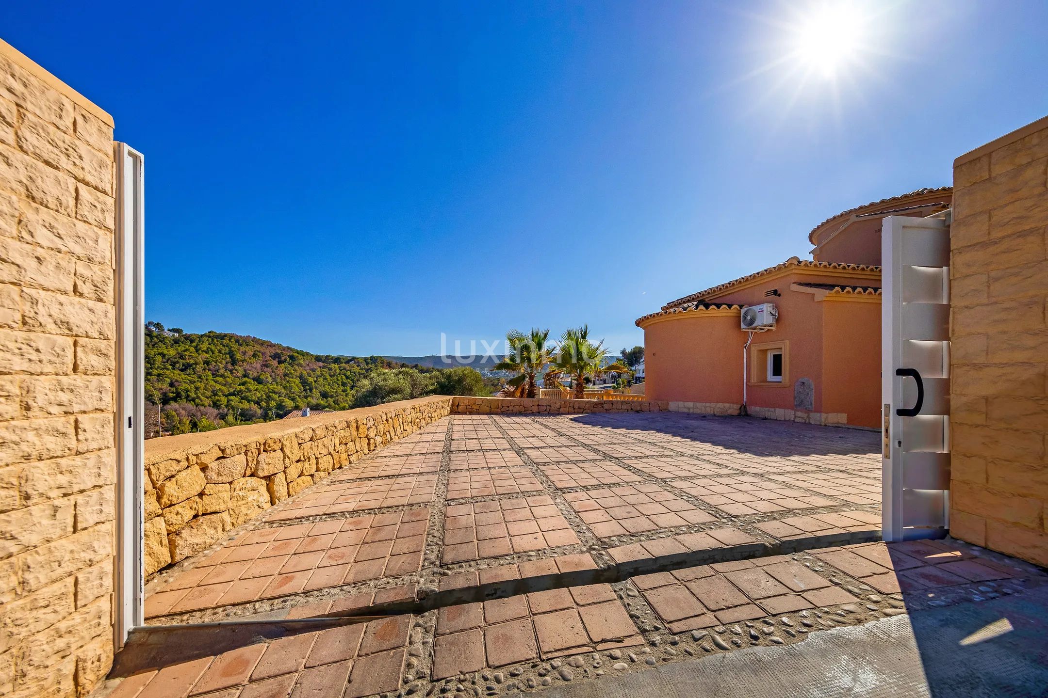 For sale this Spanish style villa in Javea — photo 6