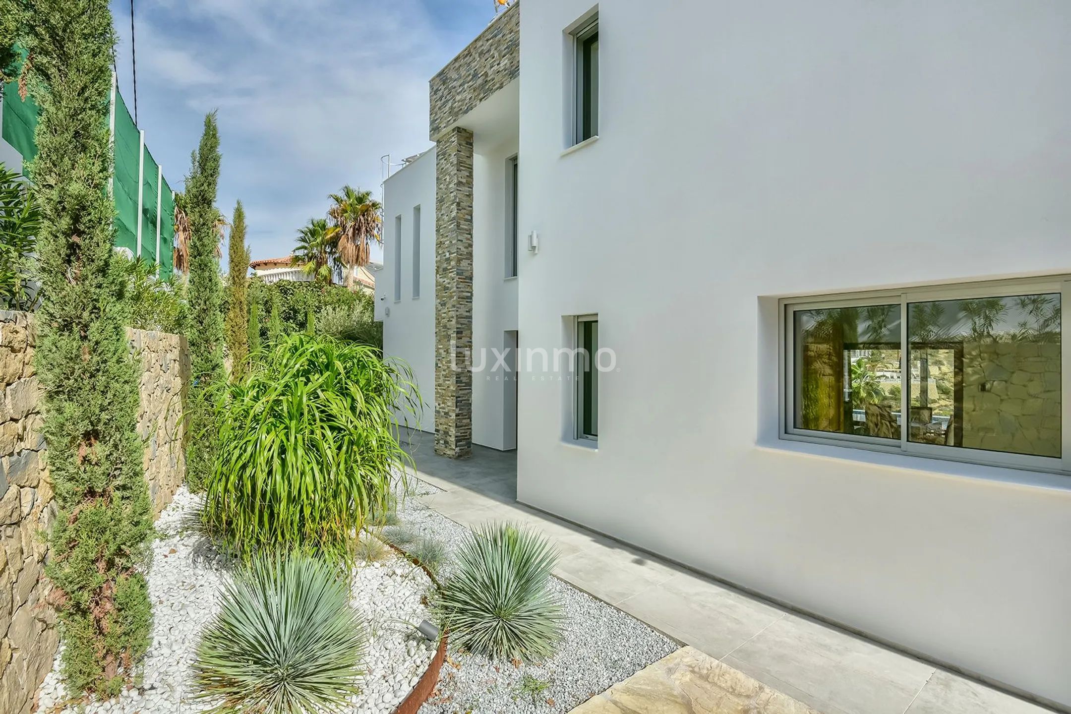 Magnificent villa with sea views for sale in Calpe — photo 7