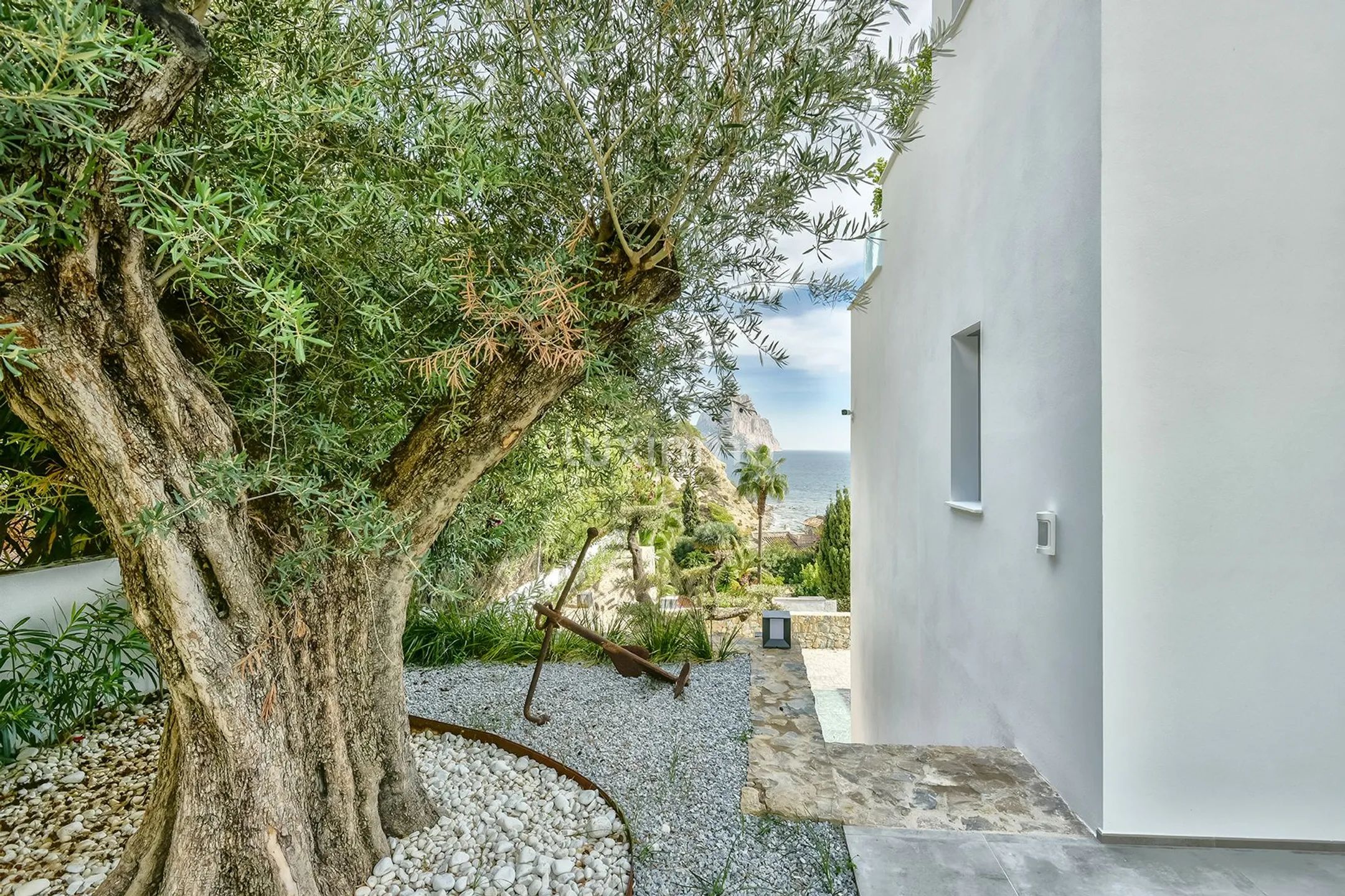 Magnificent villa with sea views for sale in Calpe — photo 6