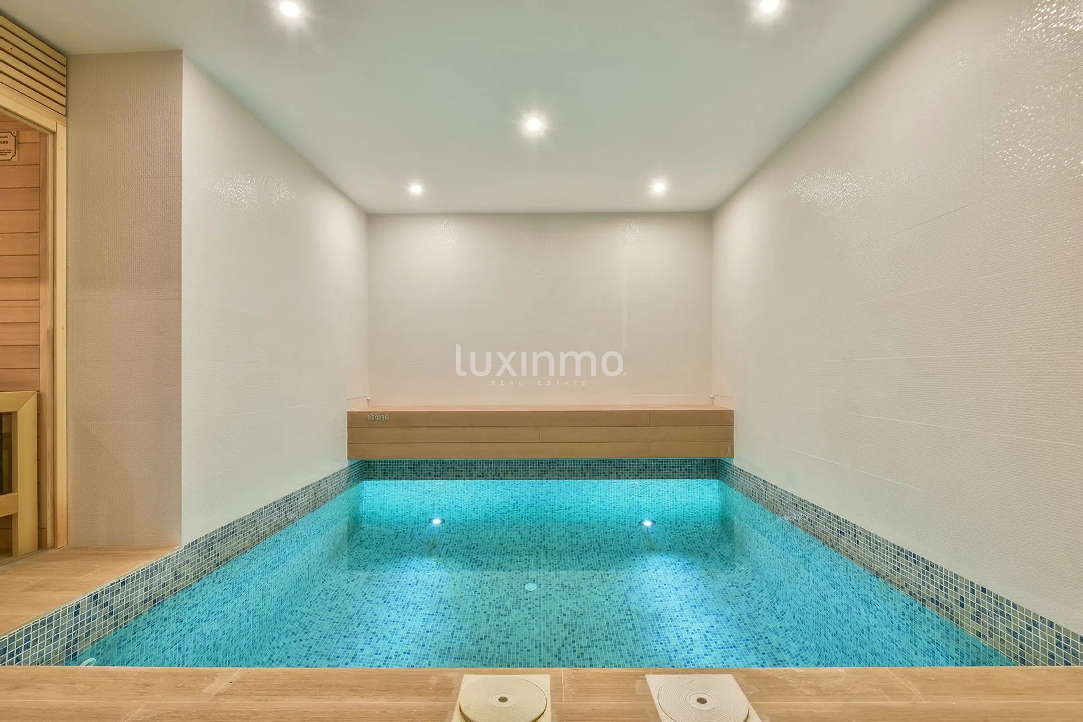 Magnificent villa with sea views for sale in Calpe — photo 50