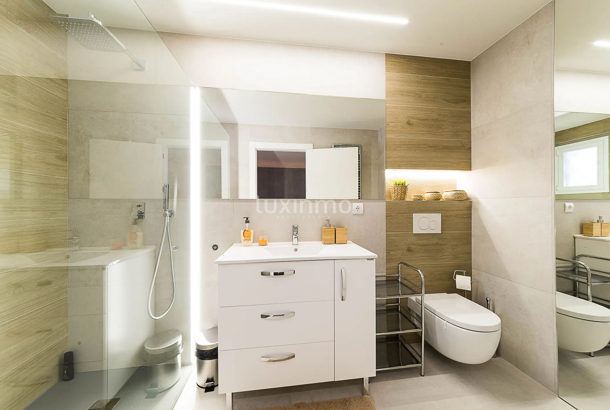 Modern renovated penthouse with sea views for sale in Altea — photo 20