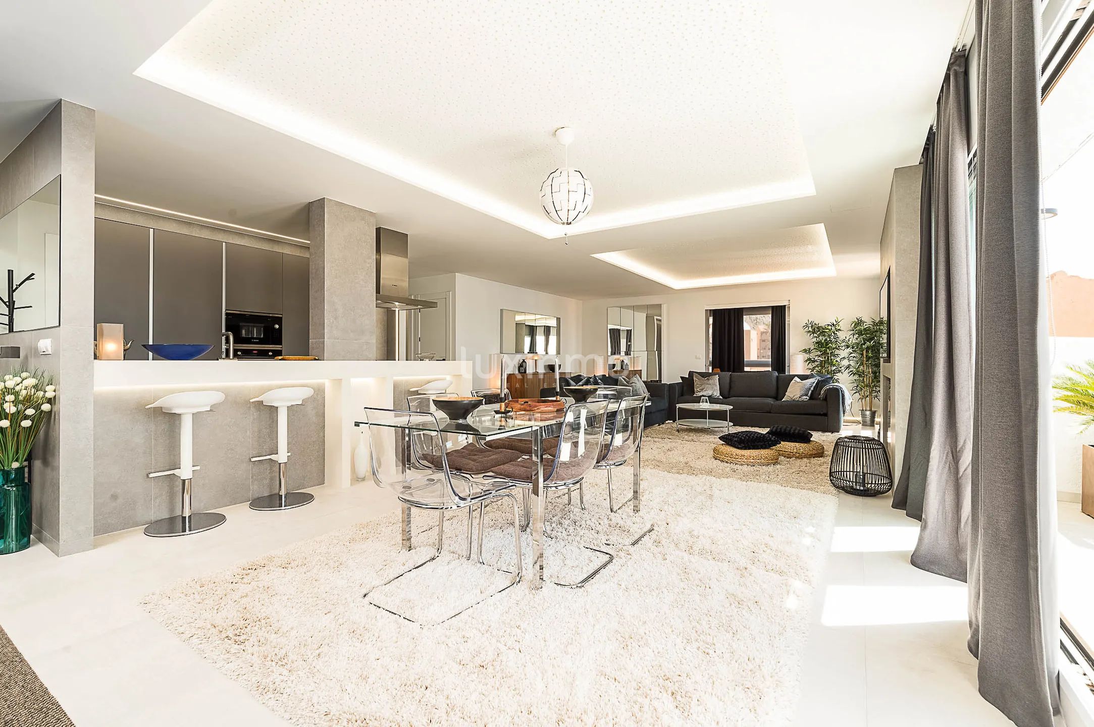 Modern renovated penthouse with sea views for sale in Altea — photo 7