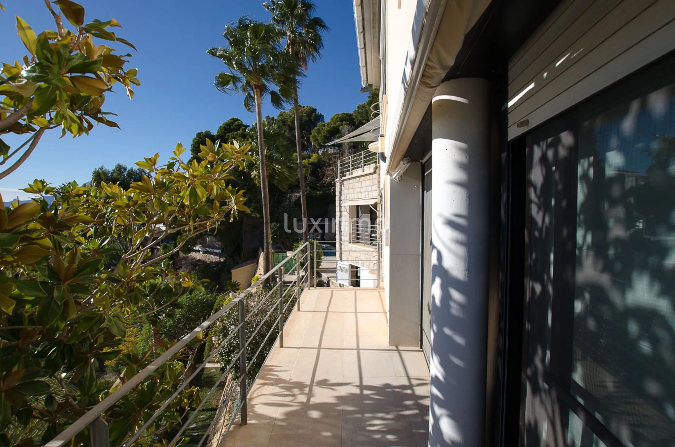 Luxury villa in first line, Altea — photo 21