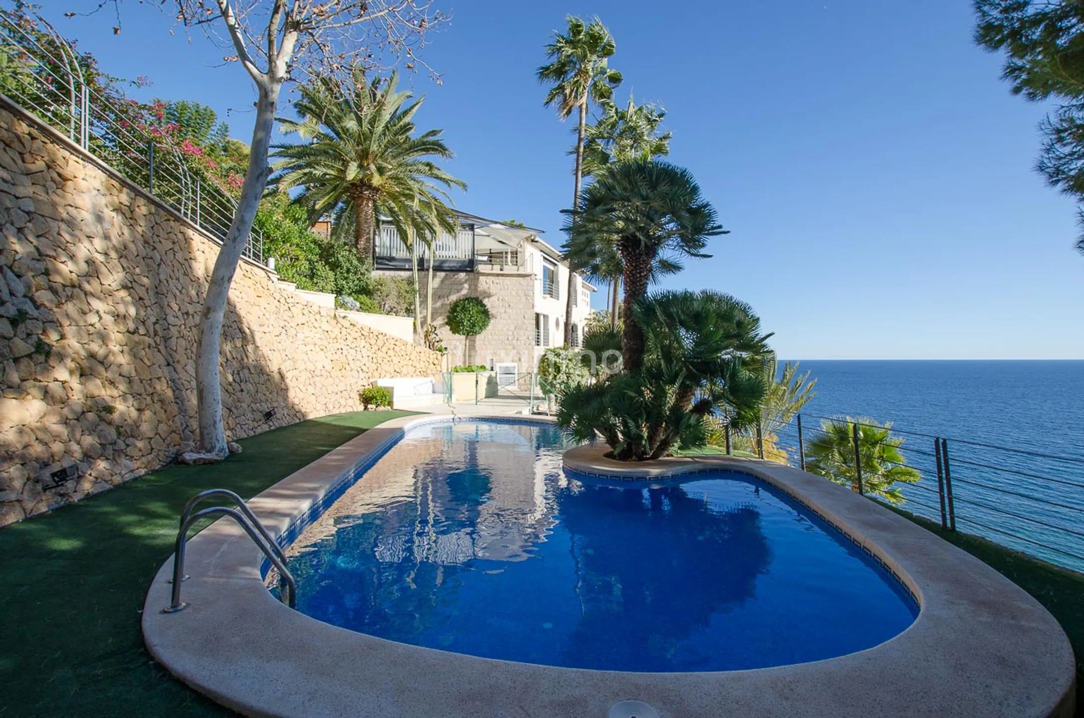Luxury villa in first line, Altea — photo 25
