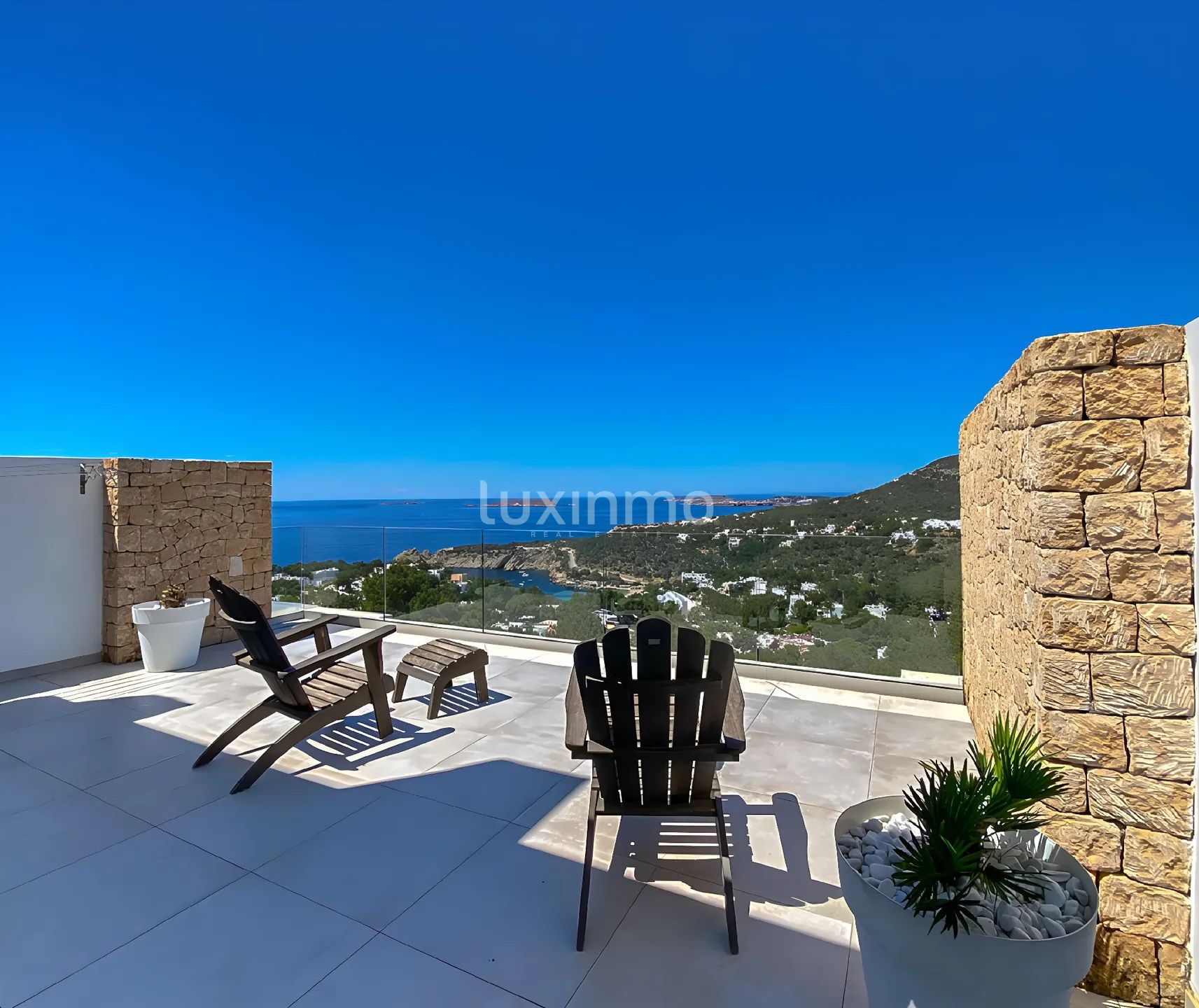 Stunning penthouse for sale in Cala Vadella Ibiza