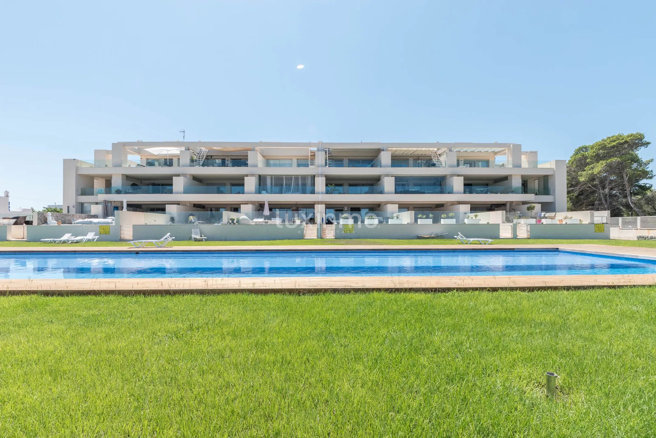 Erdgeschoss zu verkaufen in zweiter Linie Strand in Ibiza — photo 30