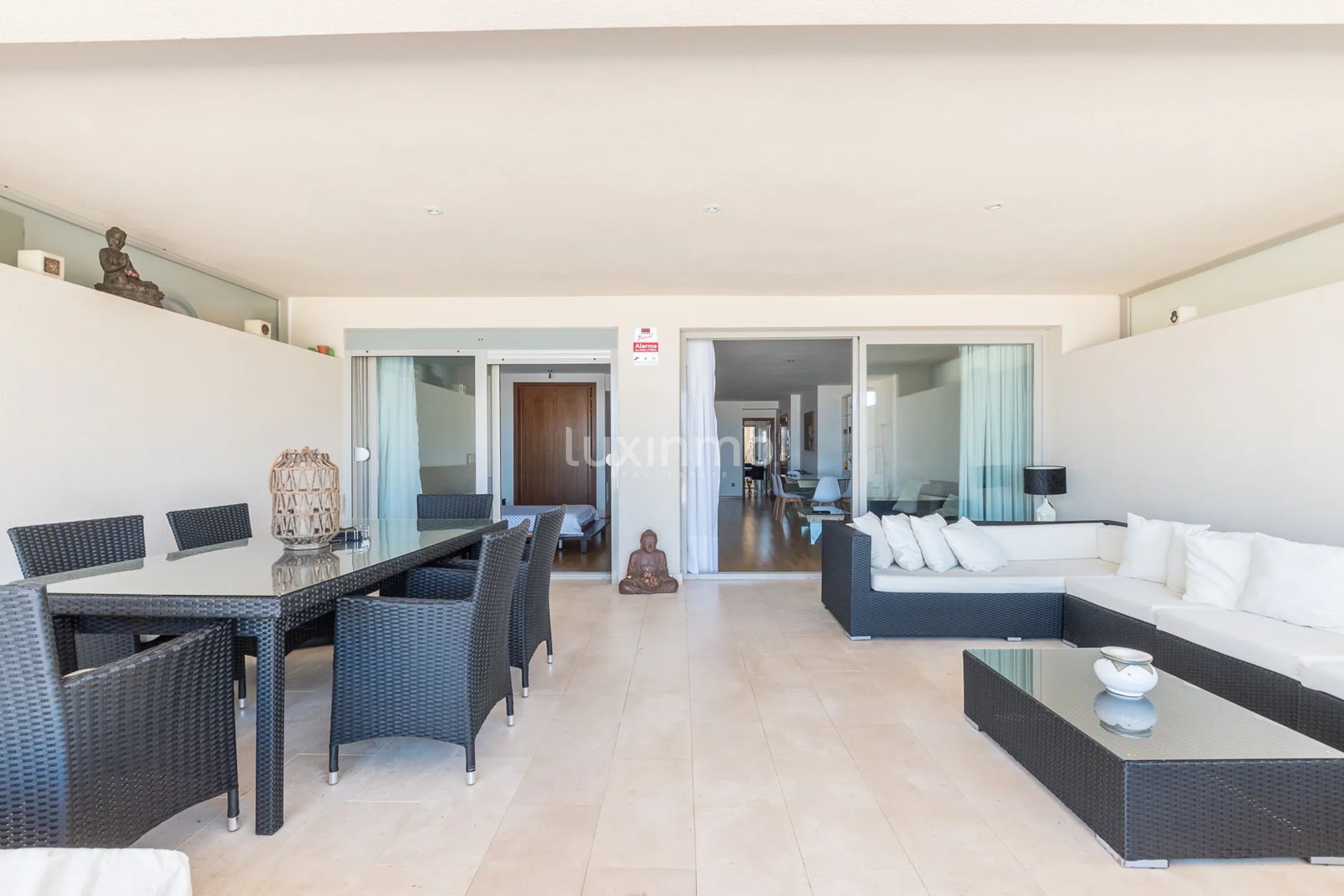 Erdgeschoss zu verkaufen in zweiter Linie Strand in Ibiza — photo 8