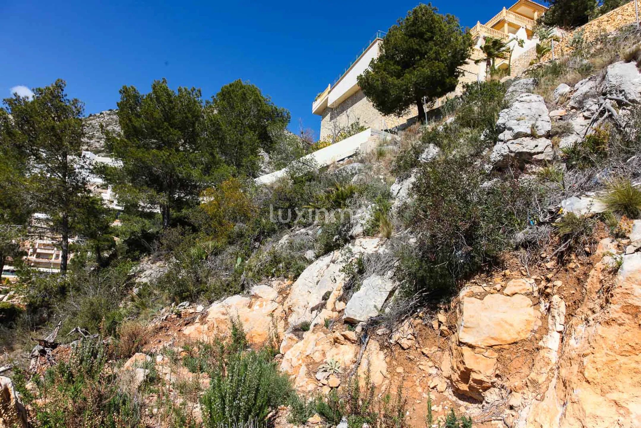 Unique plot with panoramic views to the bay and the mountains in Altea Hills — photo 4