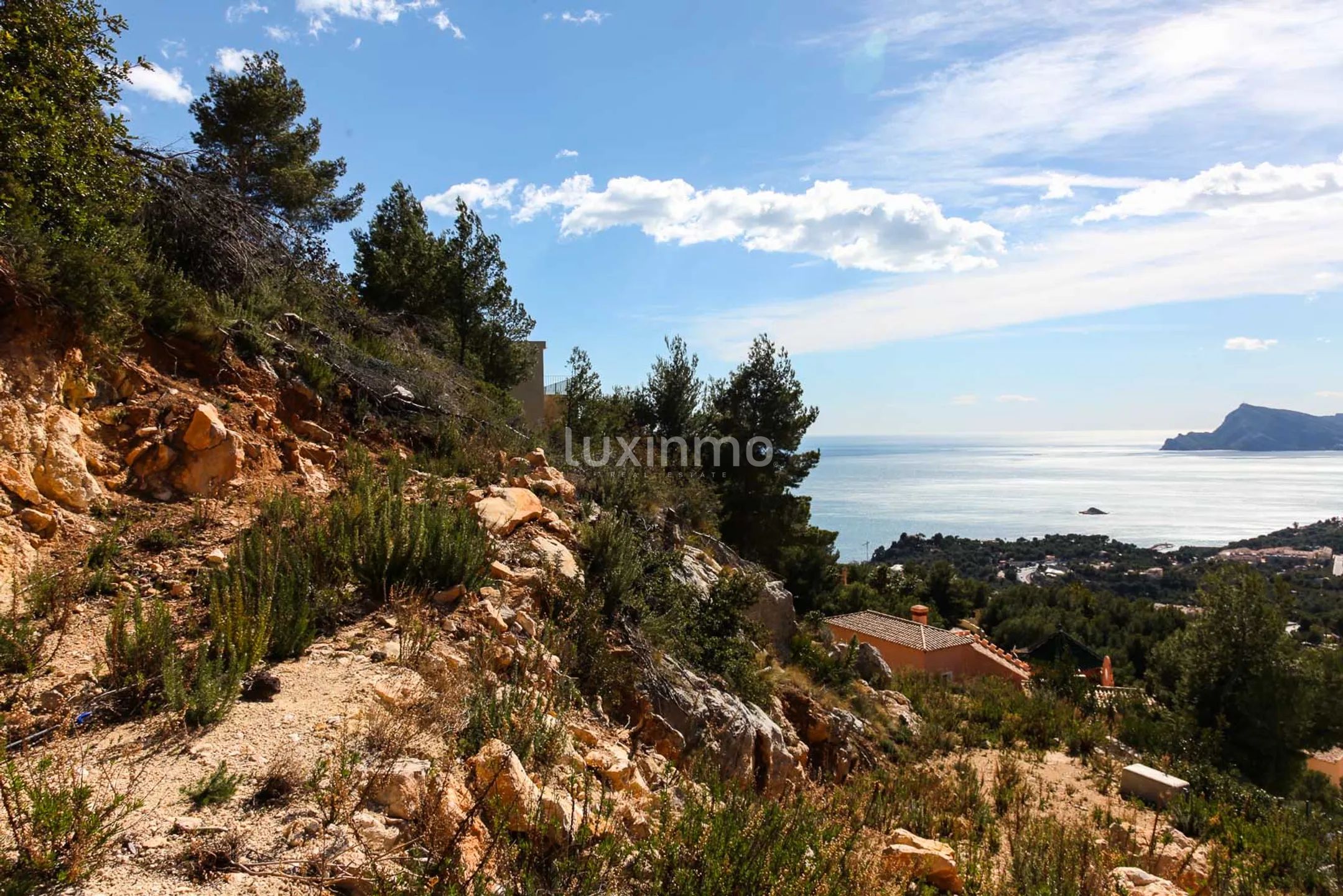 Unique plot with panoramic views to the bay and the mountains in Altea Hills — photo 7
