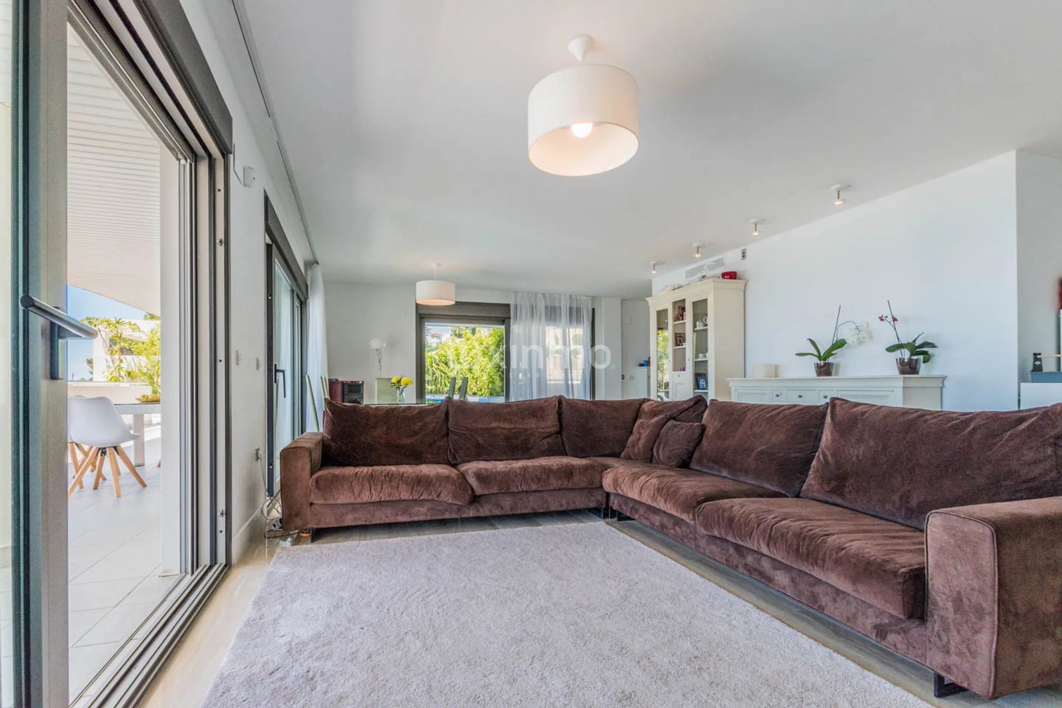 Spacious penthouse with sea views for sale in Mascarat — photo 21