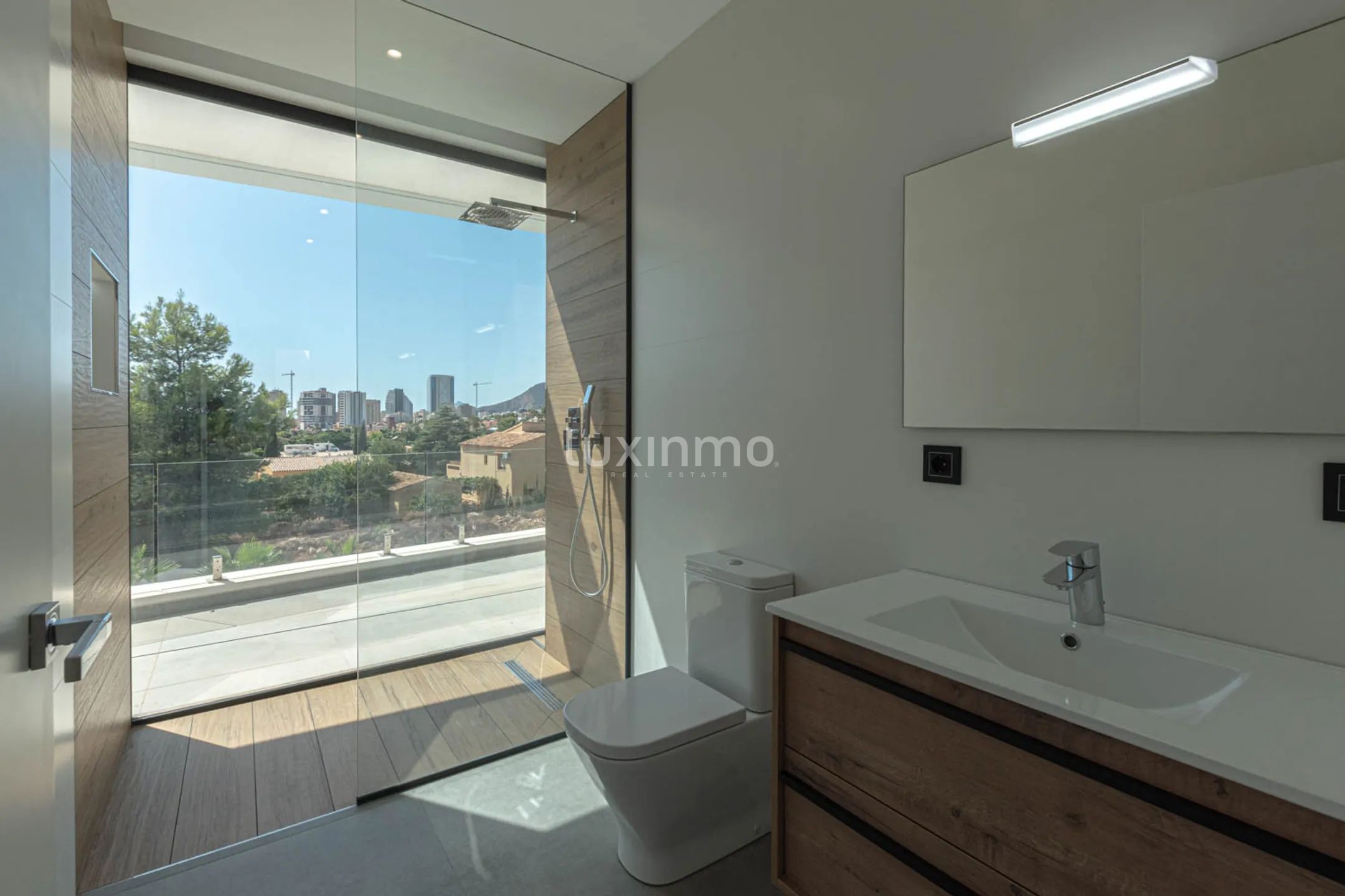 Spacious new villa with panoramic views for sale in Calpe — photo 14