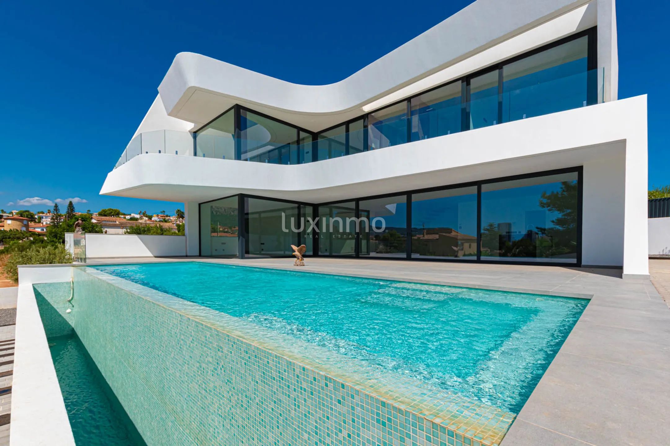 Spacious new villa with panoramic views for sale in Calpe — photo 2