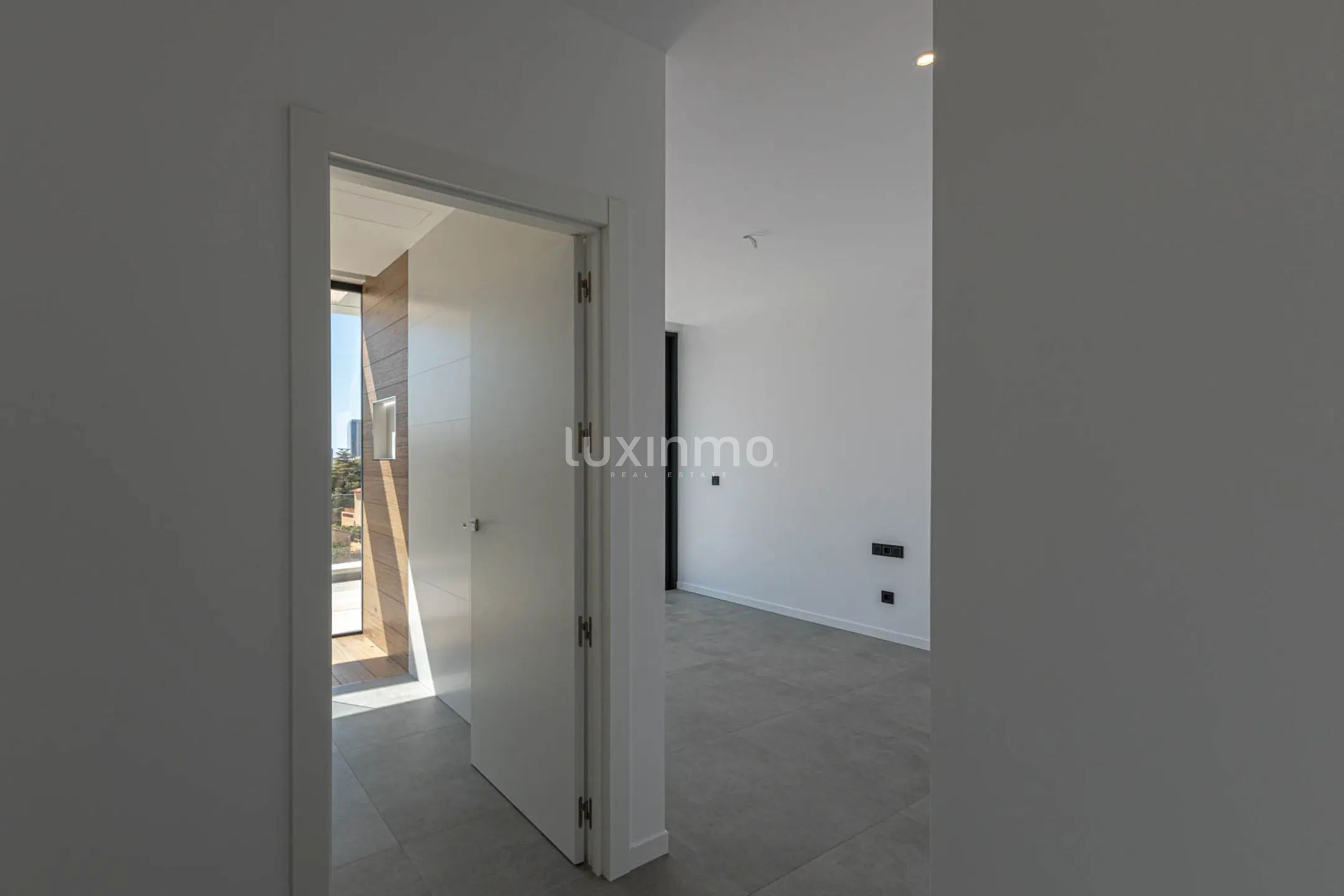 Spacious new villa with panoramic views for sale in Calpe — photo 25