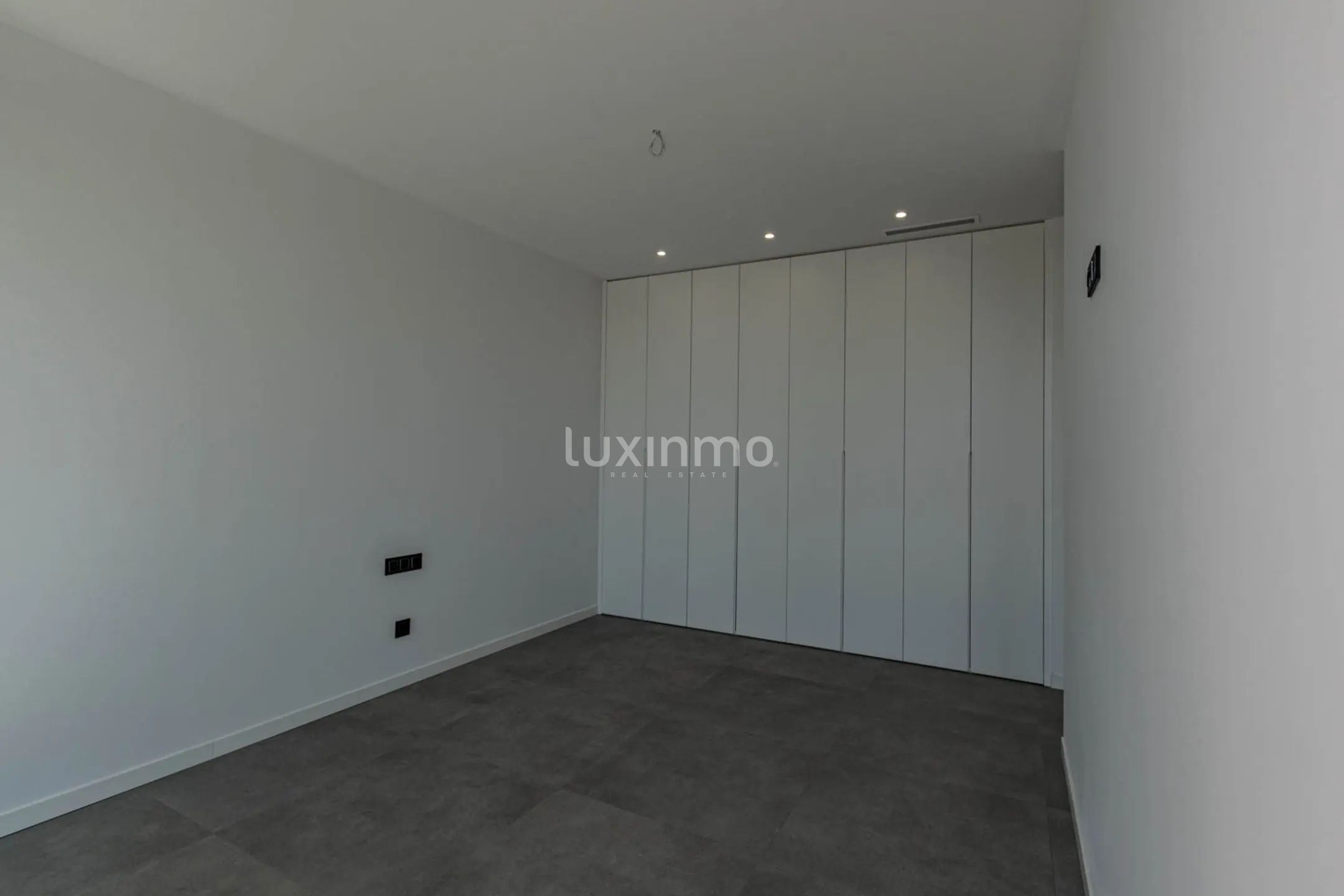 Spacious new villa with panoramic views for sale in Calpe — photo 26