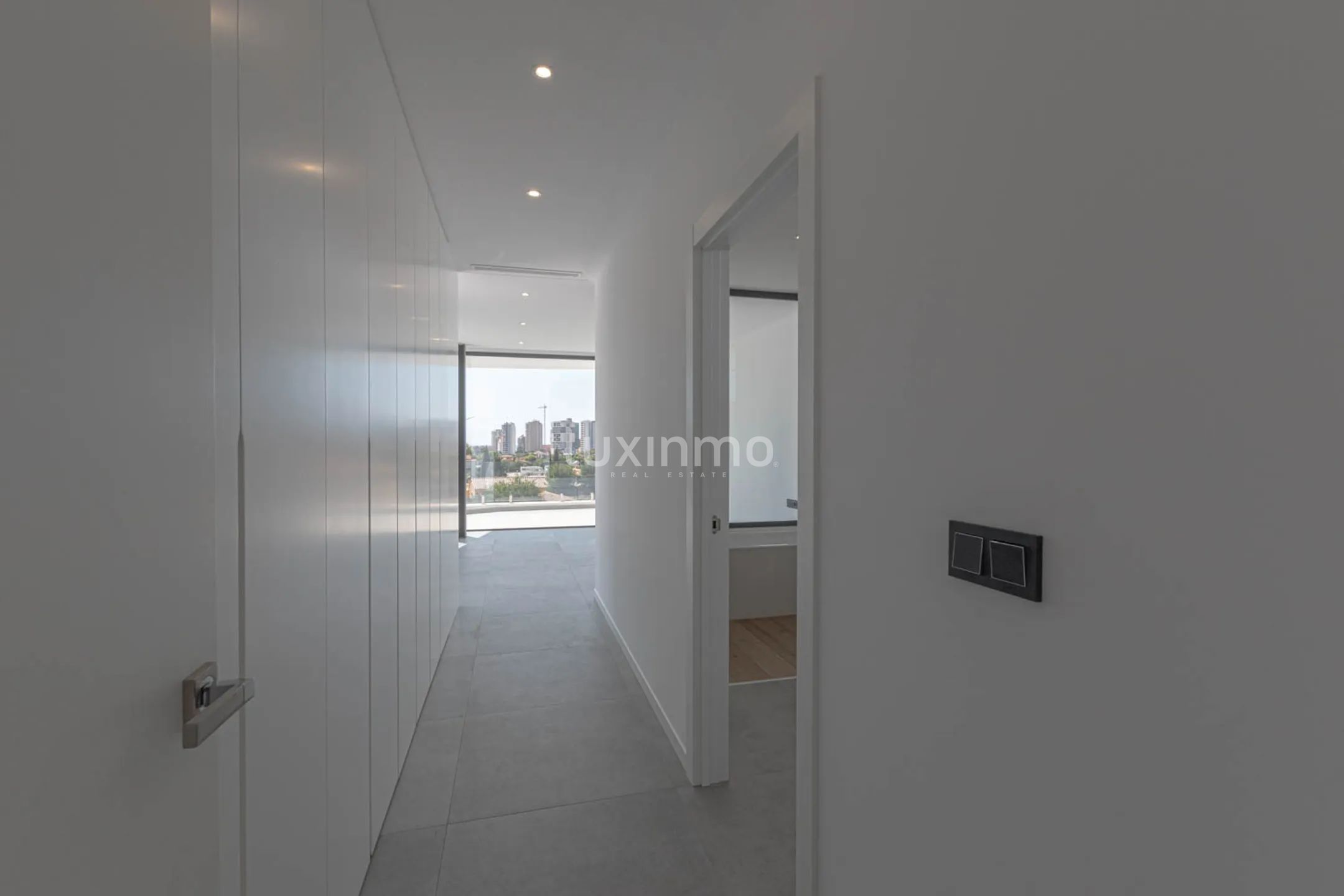 Spacious new villa with panoramic views for sale in Calpe — photo 19