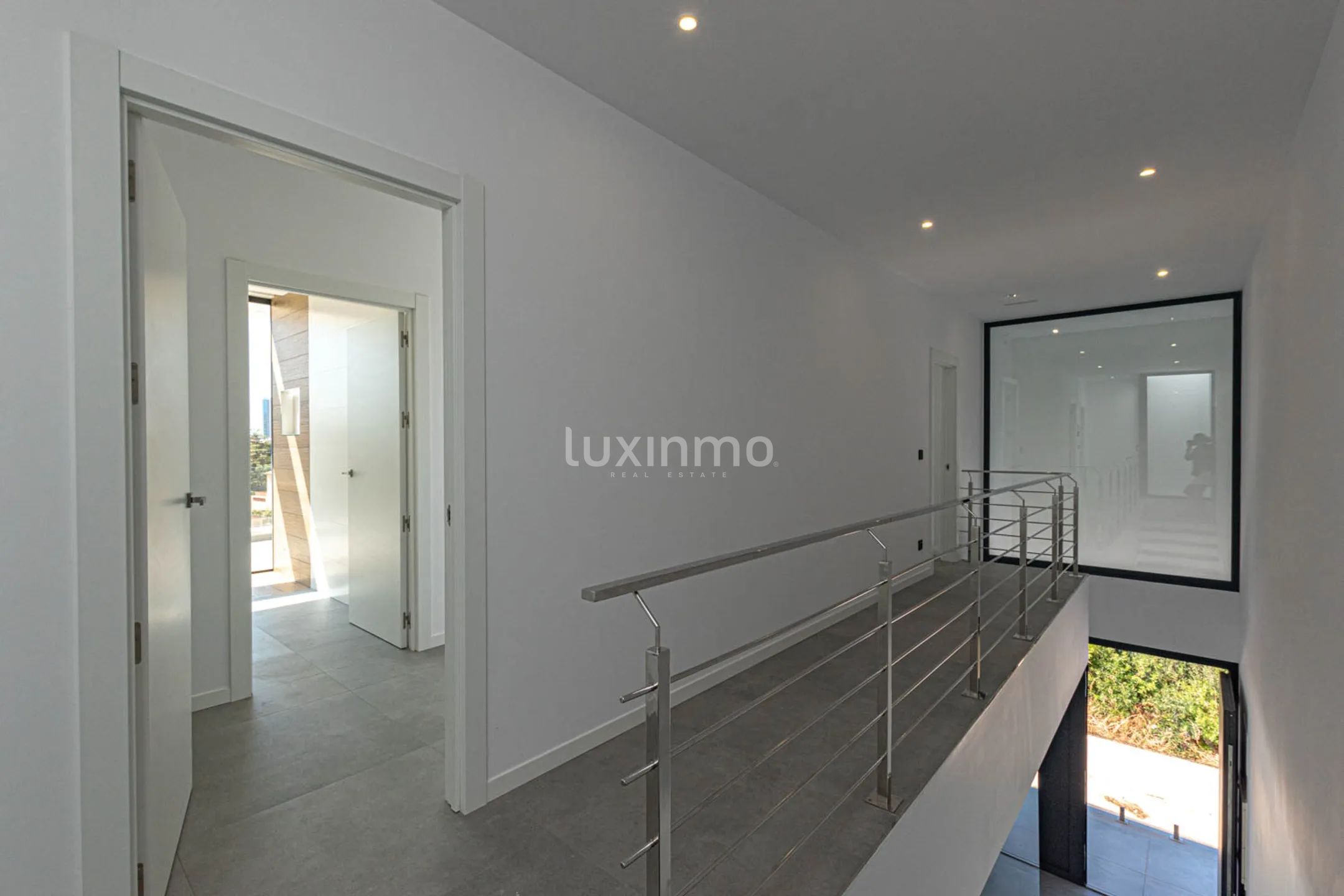 Spacious new villa with panoramic views for sale in Calpe — photo 16