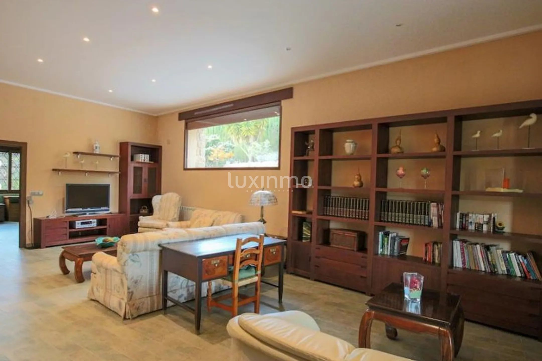 Rustic house on large mountain plot in Pedreguer — photo 27