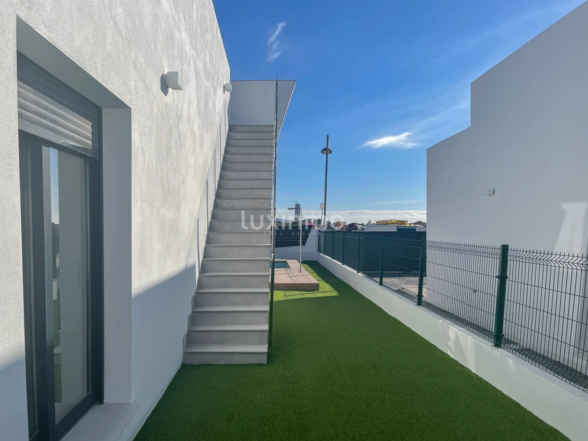 Nowe nowoczesne domki letniskowe na sprzedaż w Balcon de Finestrat — photo 17