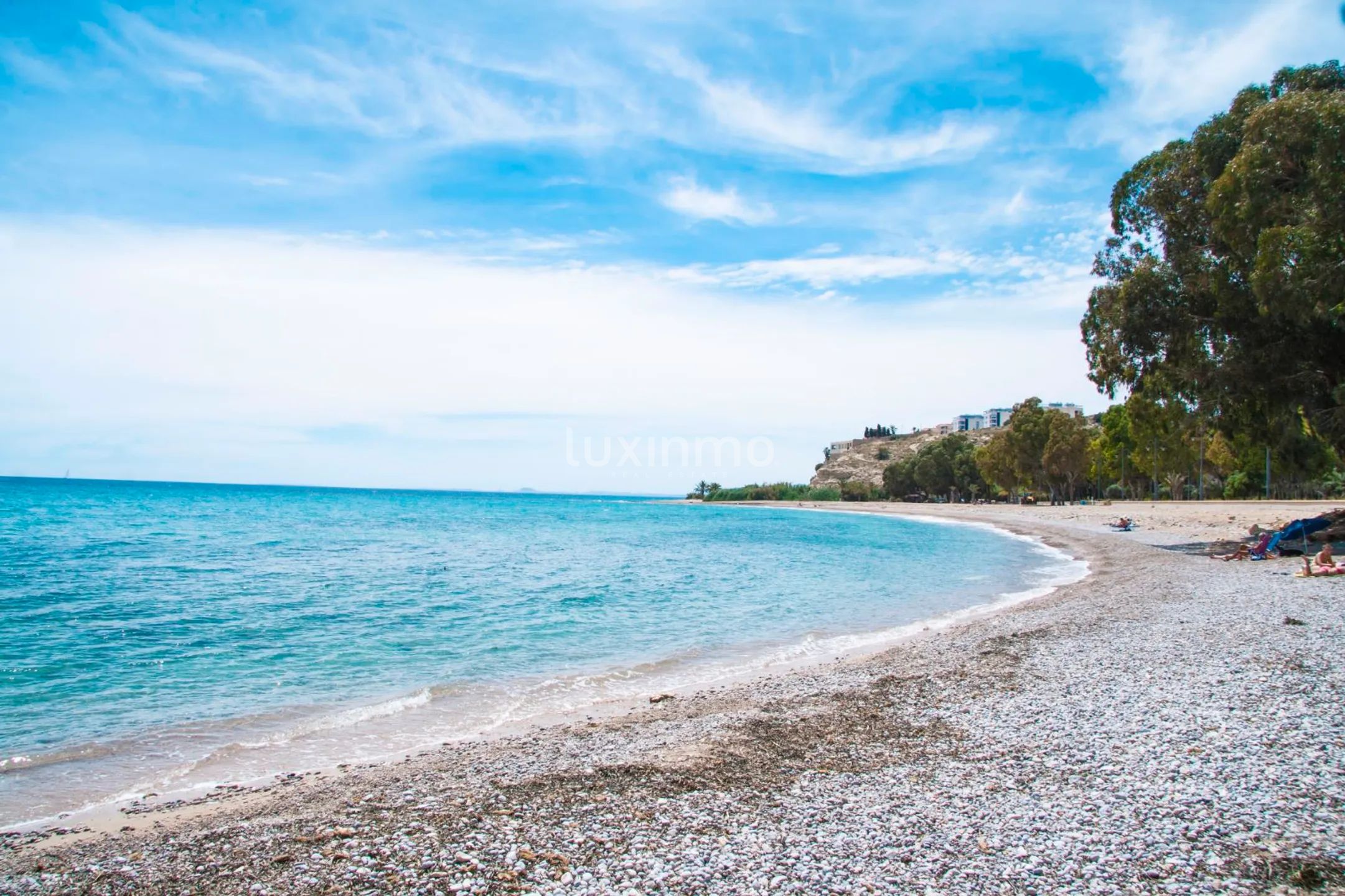 Excellent location on the first line of the Torres beach — photo 12