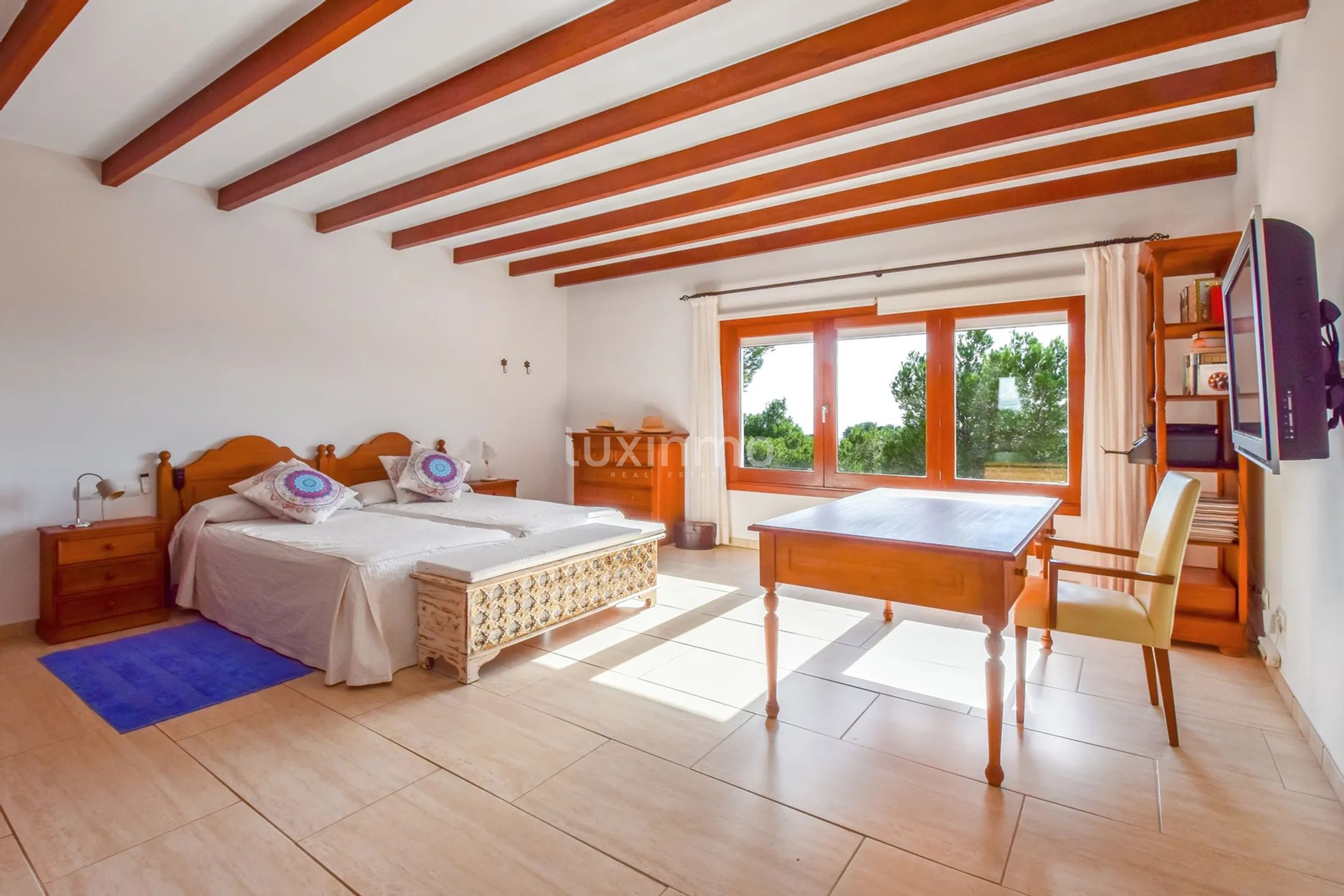 Opportunity! Villa with Tourist License and Panoramic Sea Views — photo 13