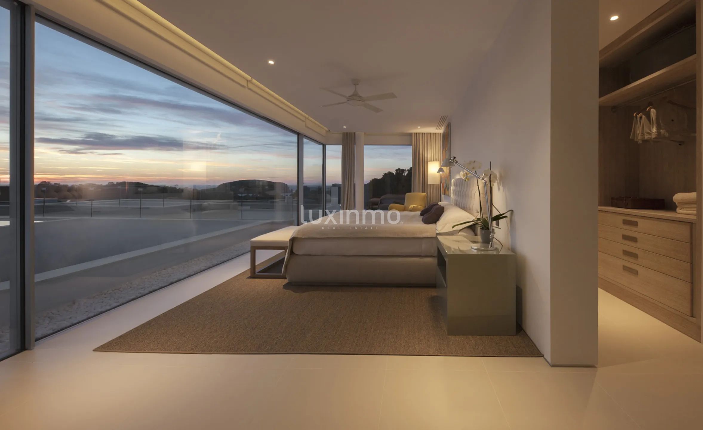 Villa de luxe à vendre à Cala Conta avec vue sur Es Vedra — photo 13