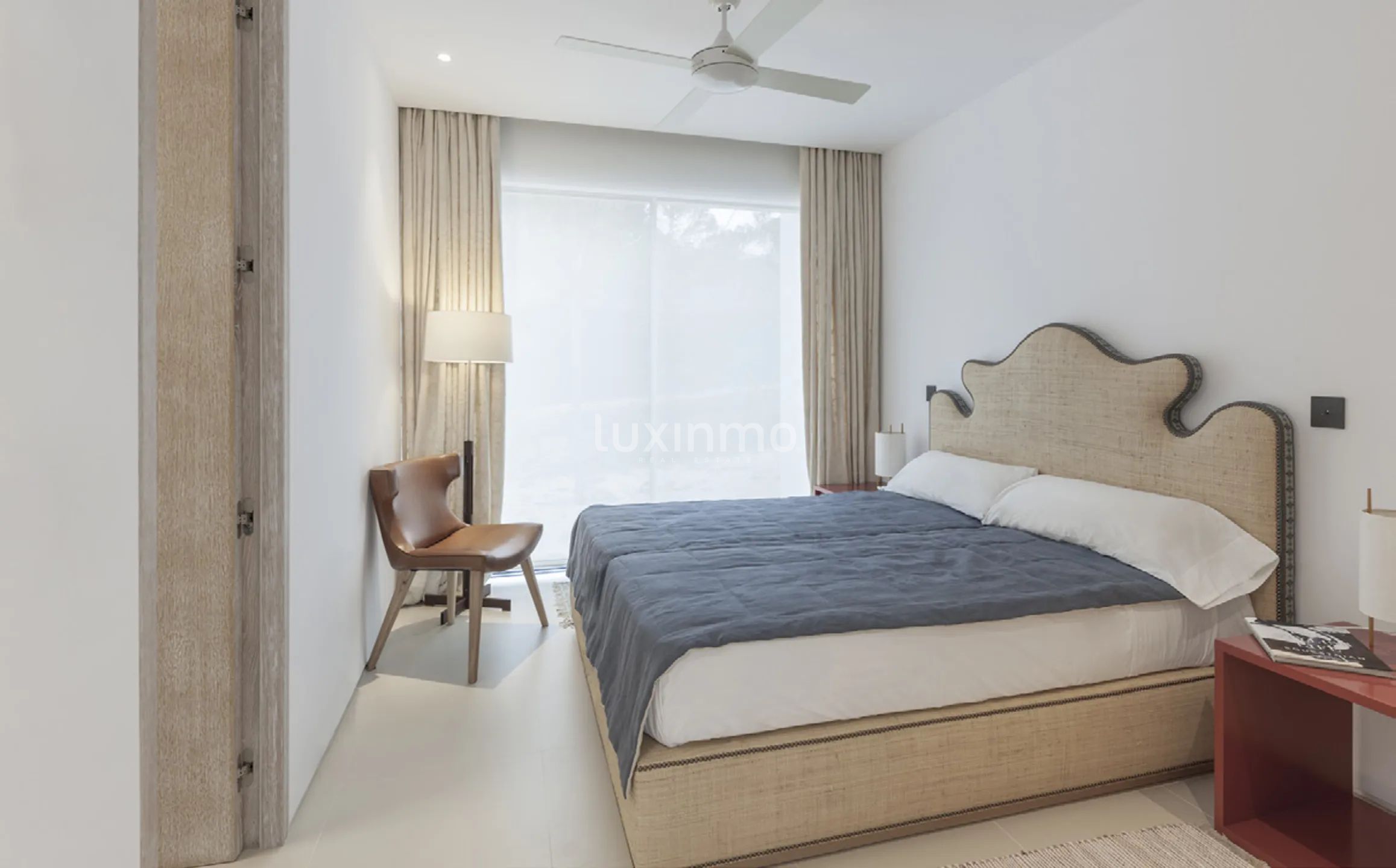 Villa de luxe à vendre à Cala Conta avec vue sur Es Vedra — photo 17