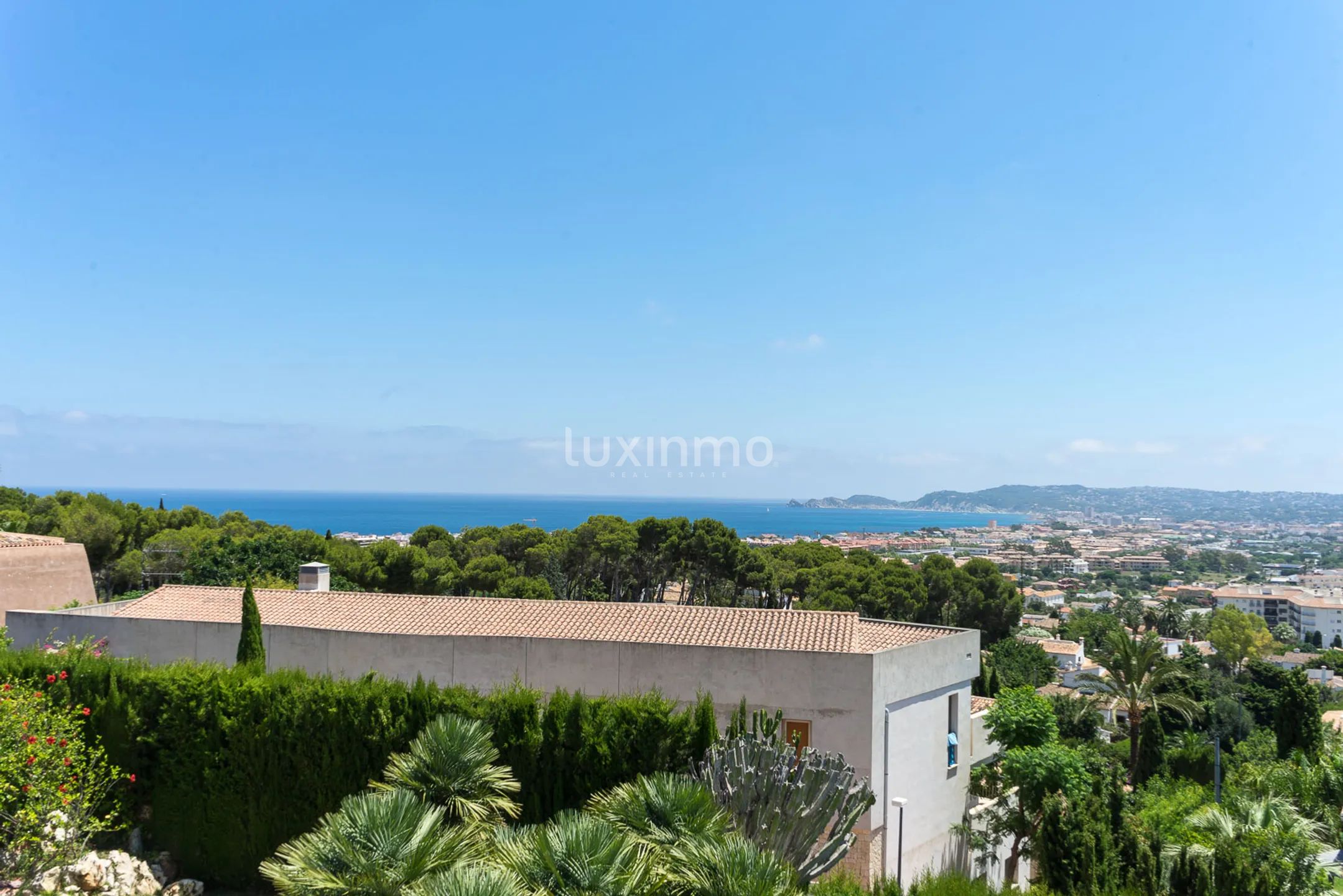 Zu vermieten große Villa mit Meerblick in Javea — photo 10