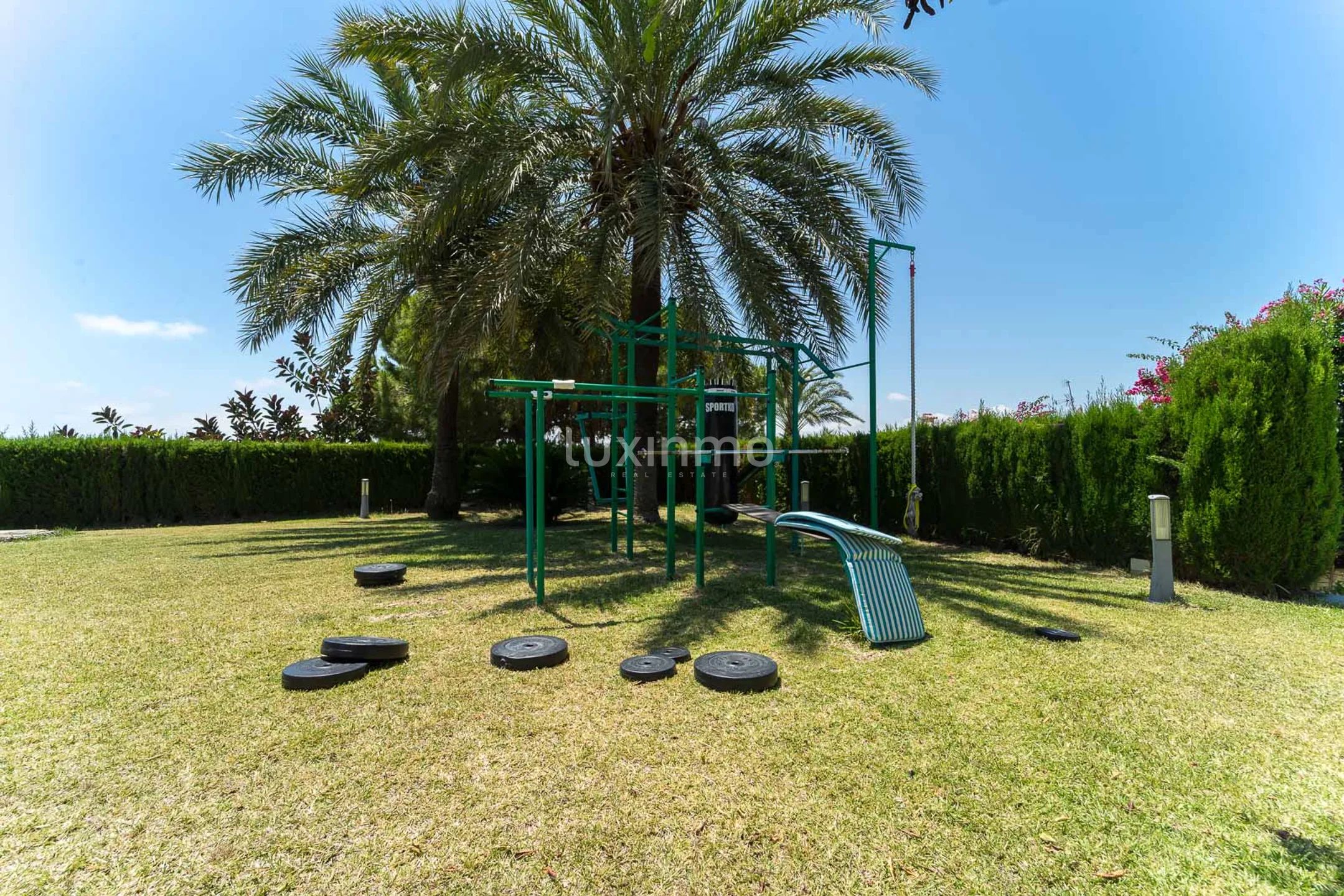 Zu vermieten große Villa mit Meerblick in Javea — photo 9