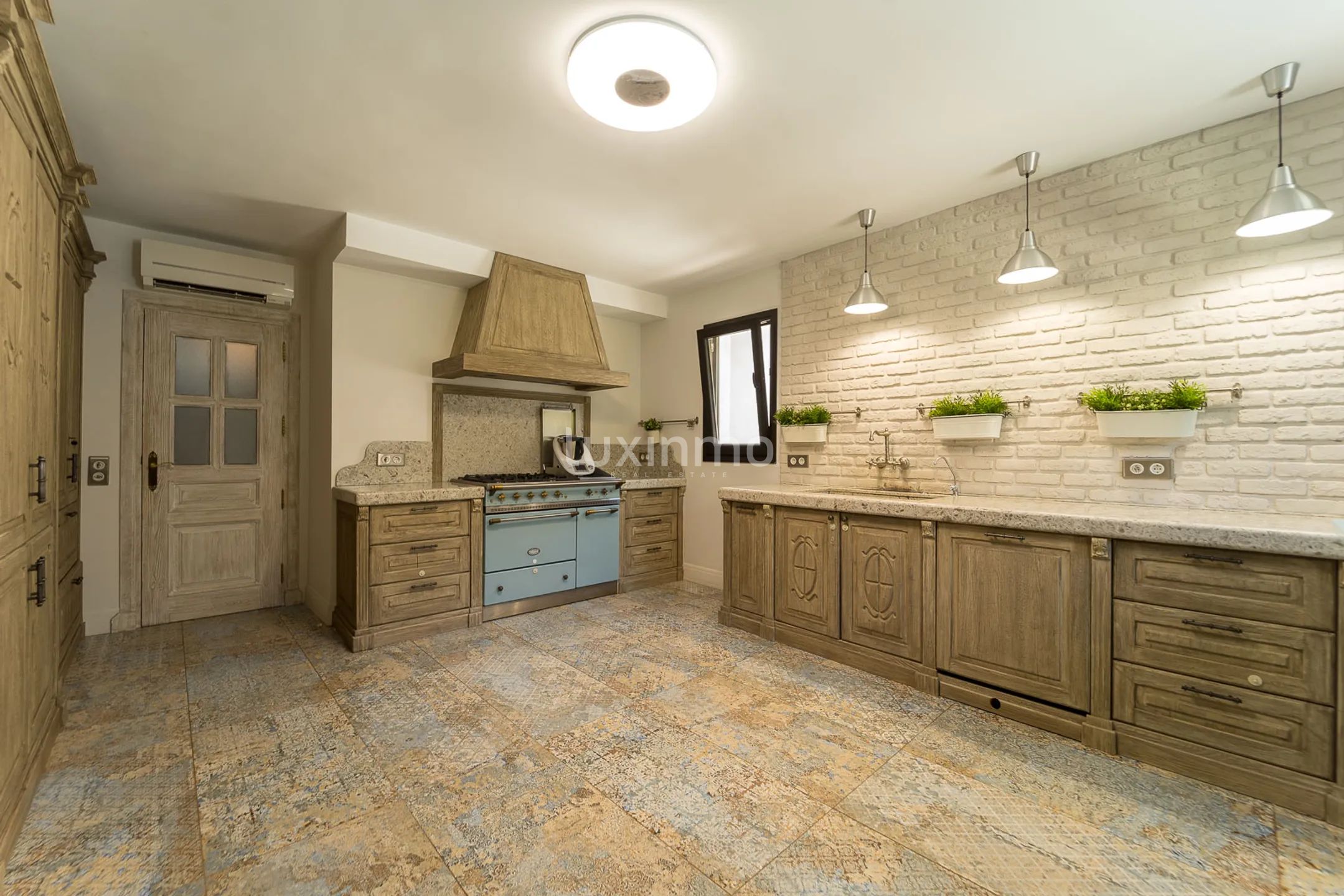 Zu vermieten große Villa mit Meerblick in Javea — photo 39