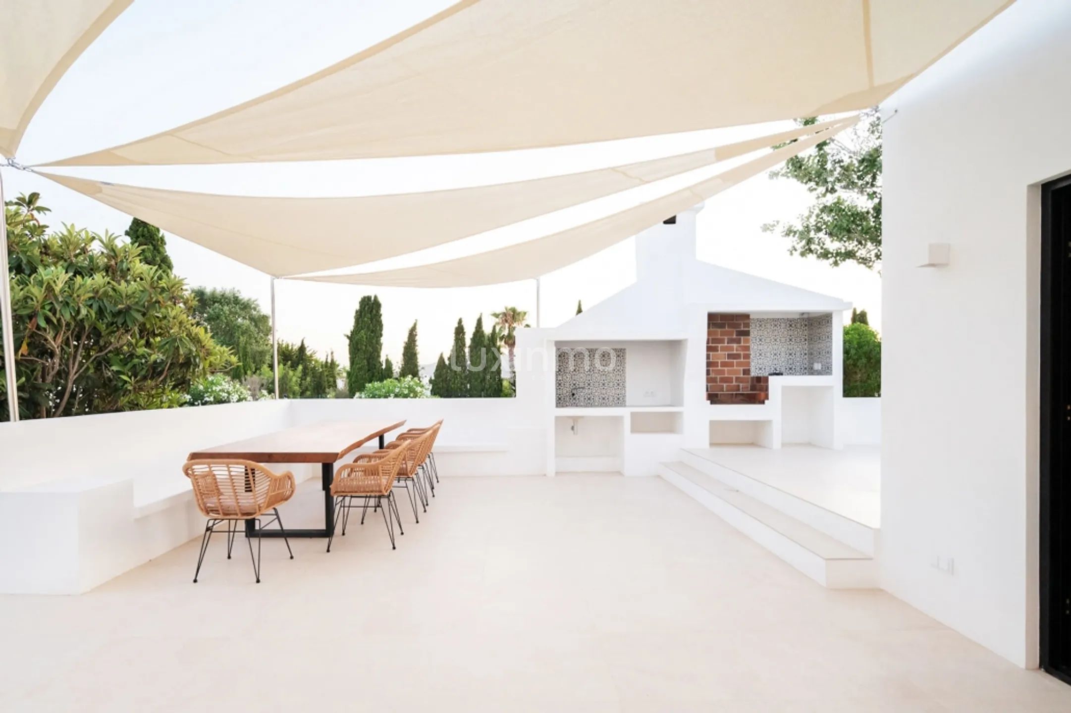 For sale Renovated villa with swimming pool in Jesus — photo 8