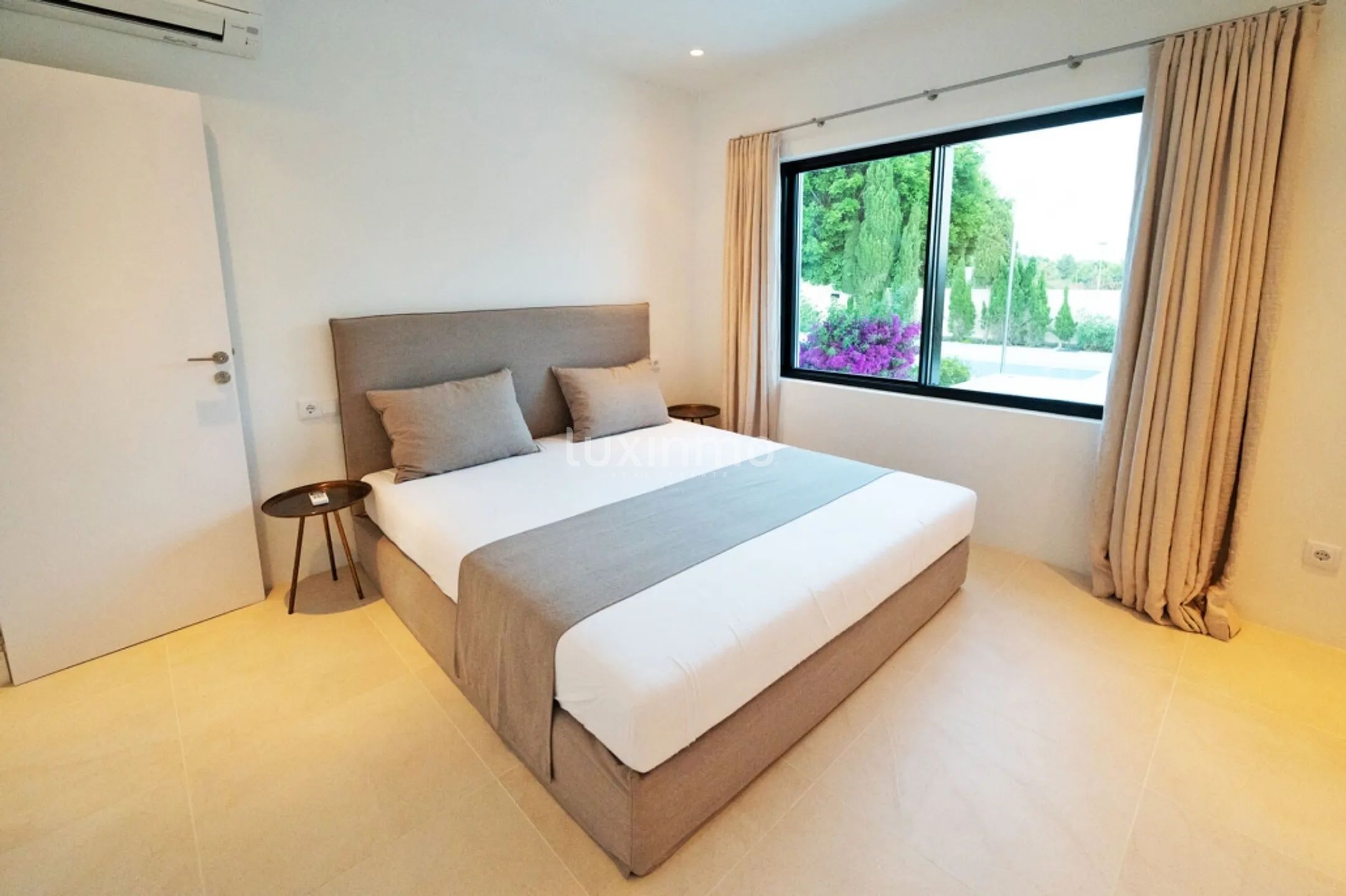 For sale Renovated villa with swimming pool in Jesus — photo 13