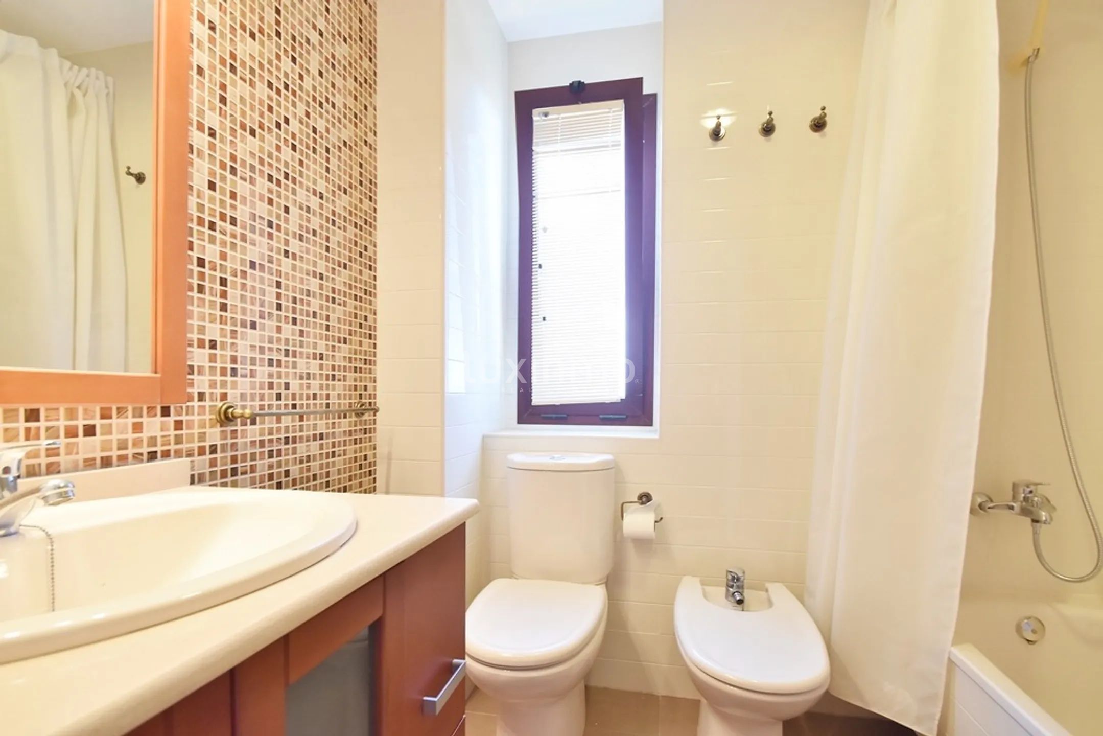 Flat for sale Playa Poniente in Benidorm — photo 12