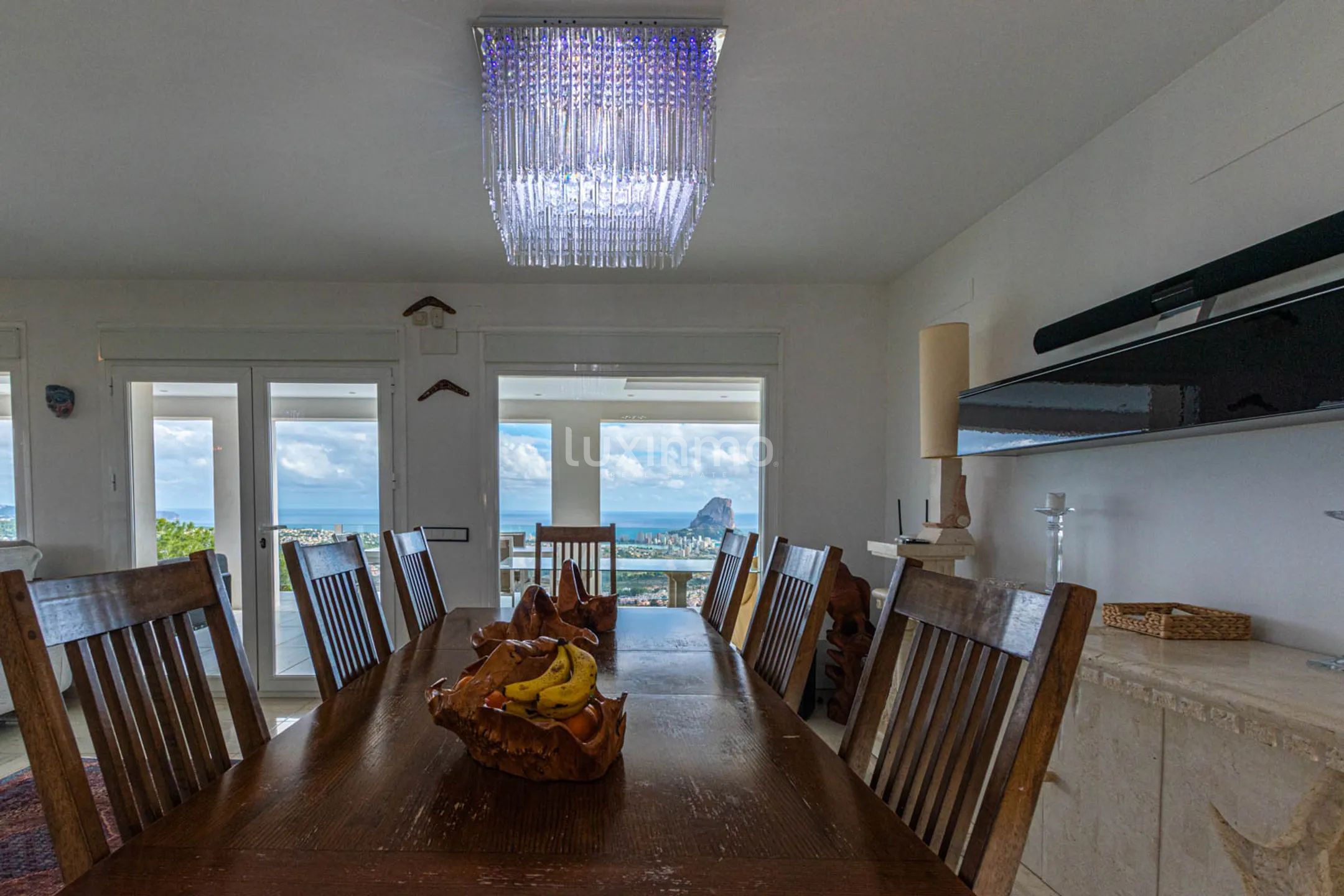 Villa for long term rentals in unique Oltamar Calpe location with panoramic views and sea view — photo 25