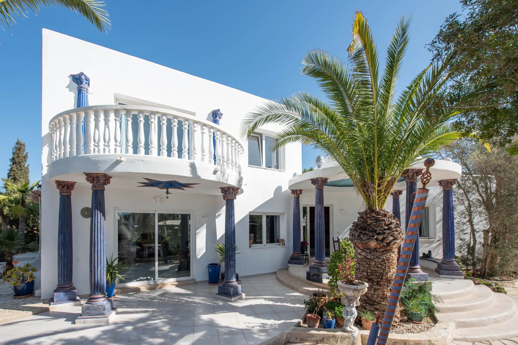 Authentieke arabisch geïnspireerde villa met tropische tuin op Ibiza — photo 9