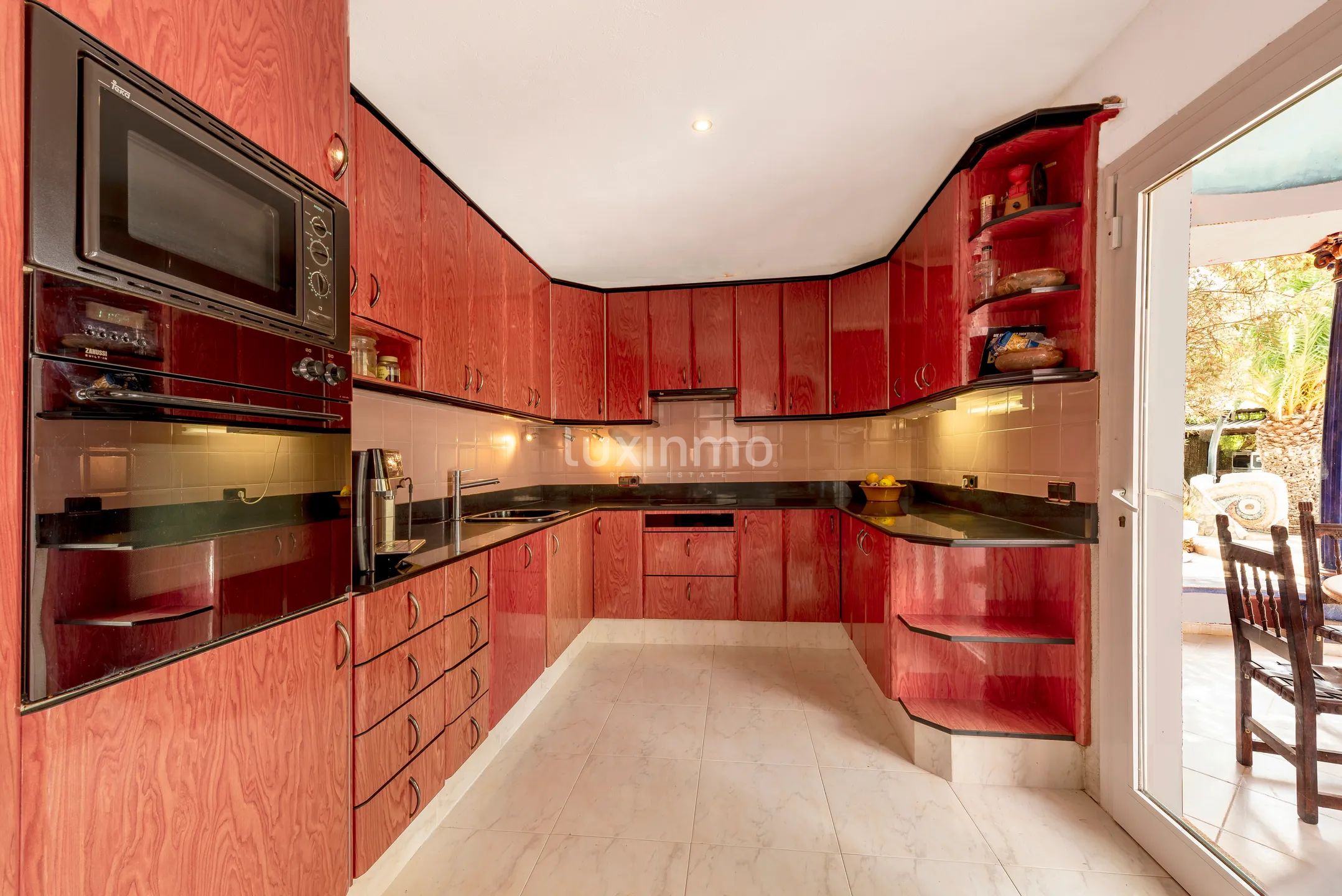 Authentic arab inspired villa with tropical garden in Ibiza — photo 22