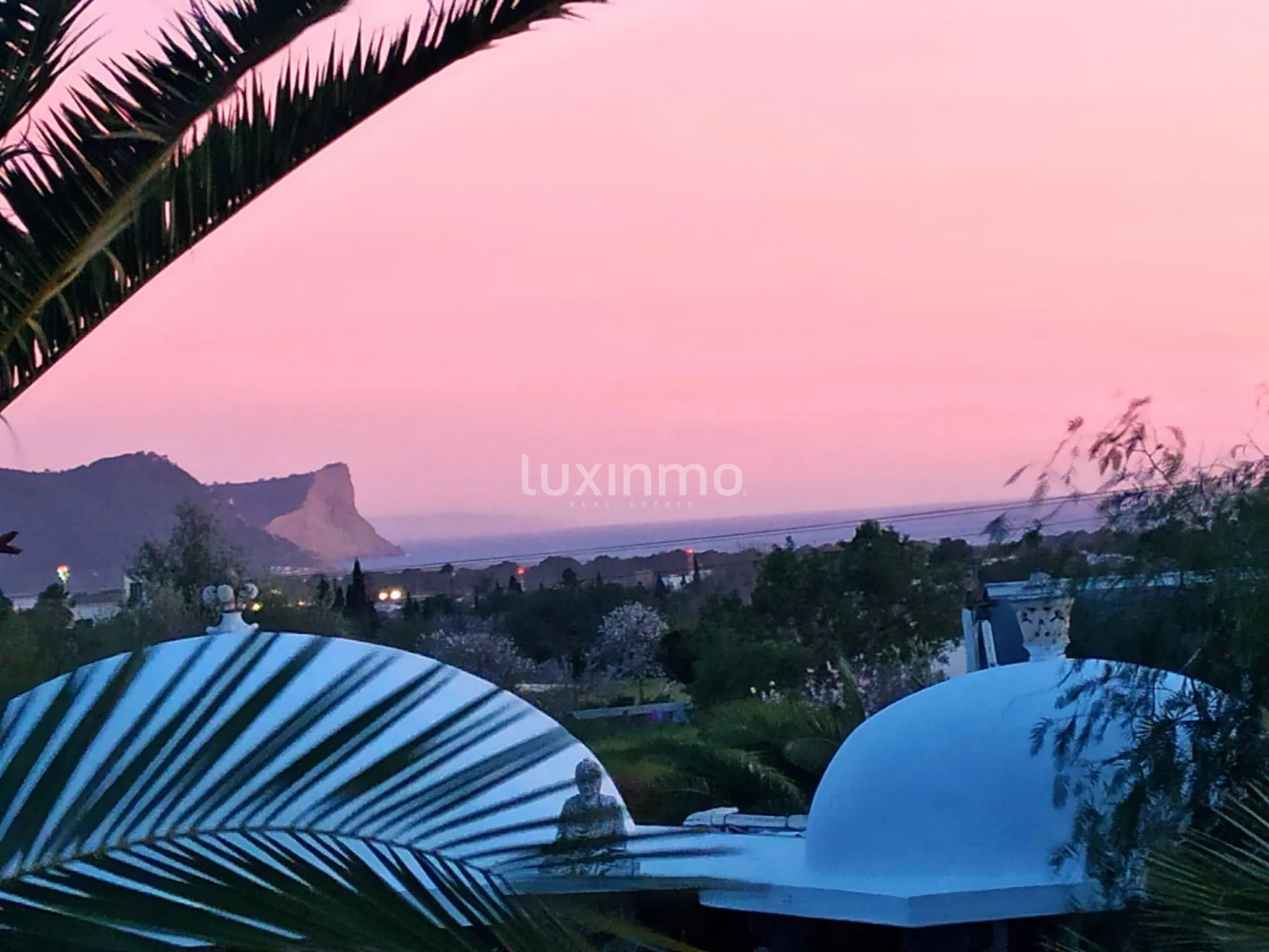 Authentieke arabisch geïnspireerde villa met tropische tuin op Ibiza — photo 4