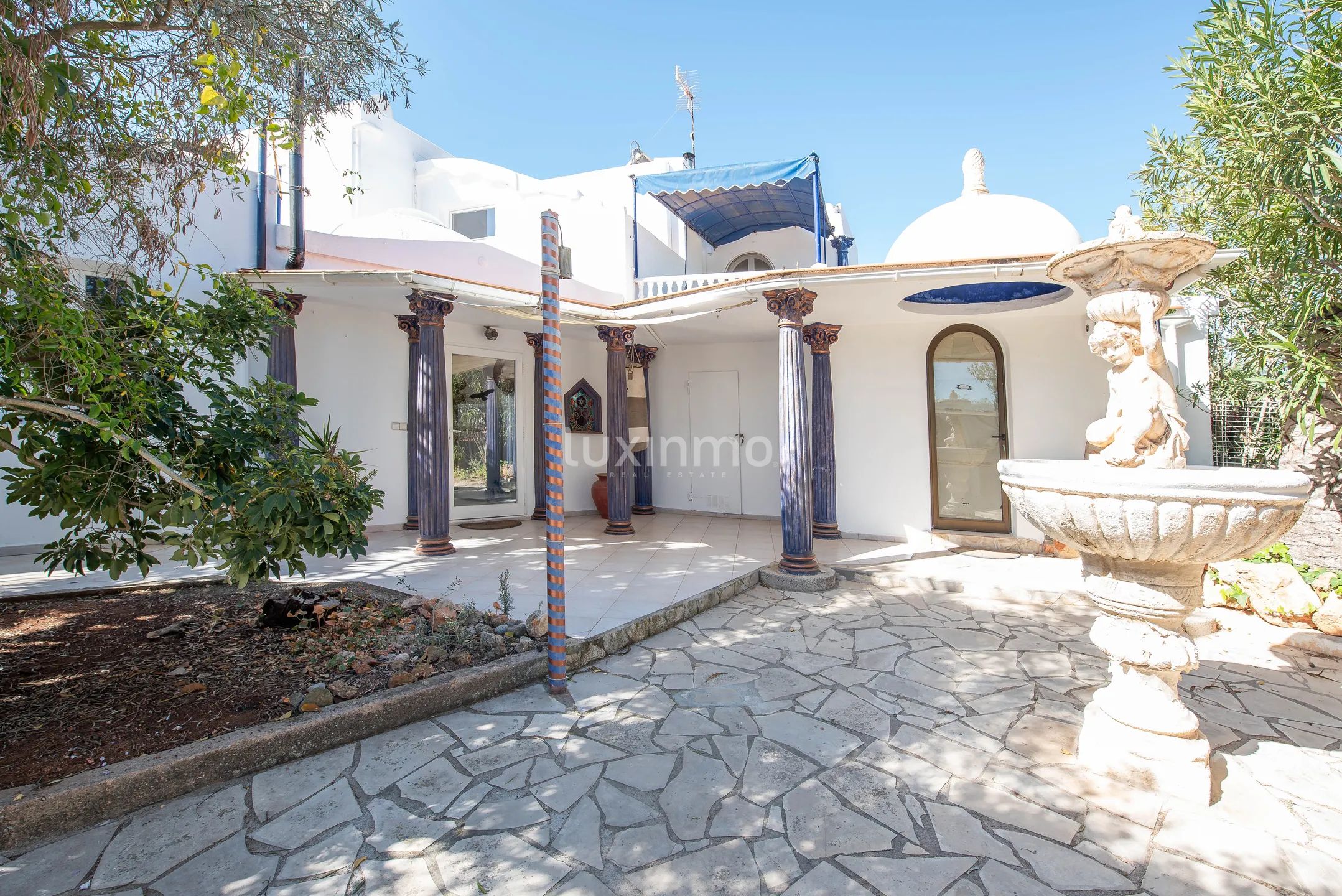 Authentieke arabisch geïnspireerde villa met tropische tuin op Ibiza — photo 8