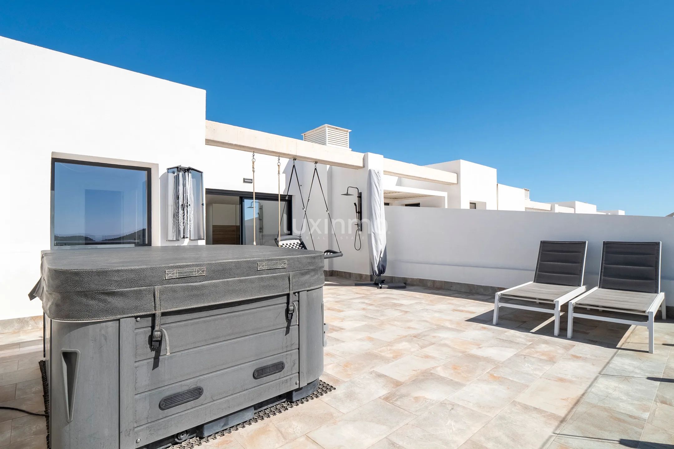 Te koop een penthouse met zeezicht met privé wellness center — photo 32