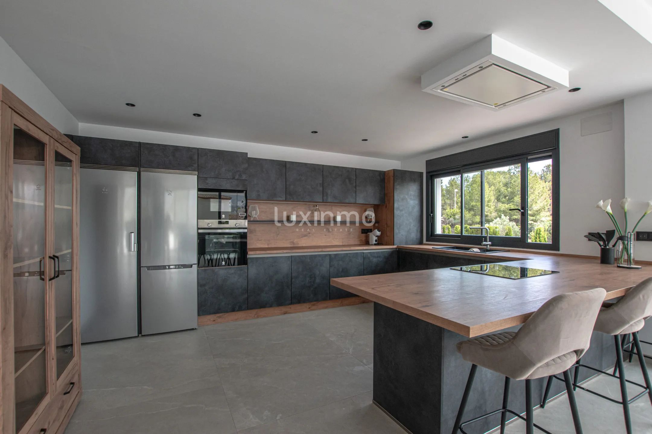 Nowa willa na sprzedaż z panoramicznym widokiem w Calpe — photo 17