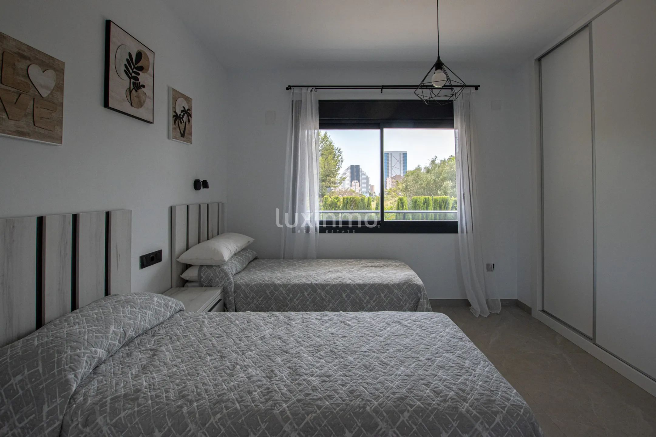Вилла с панорамным видом на продажу в Кальпе — photo 31